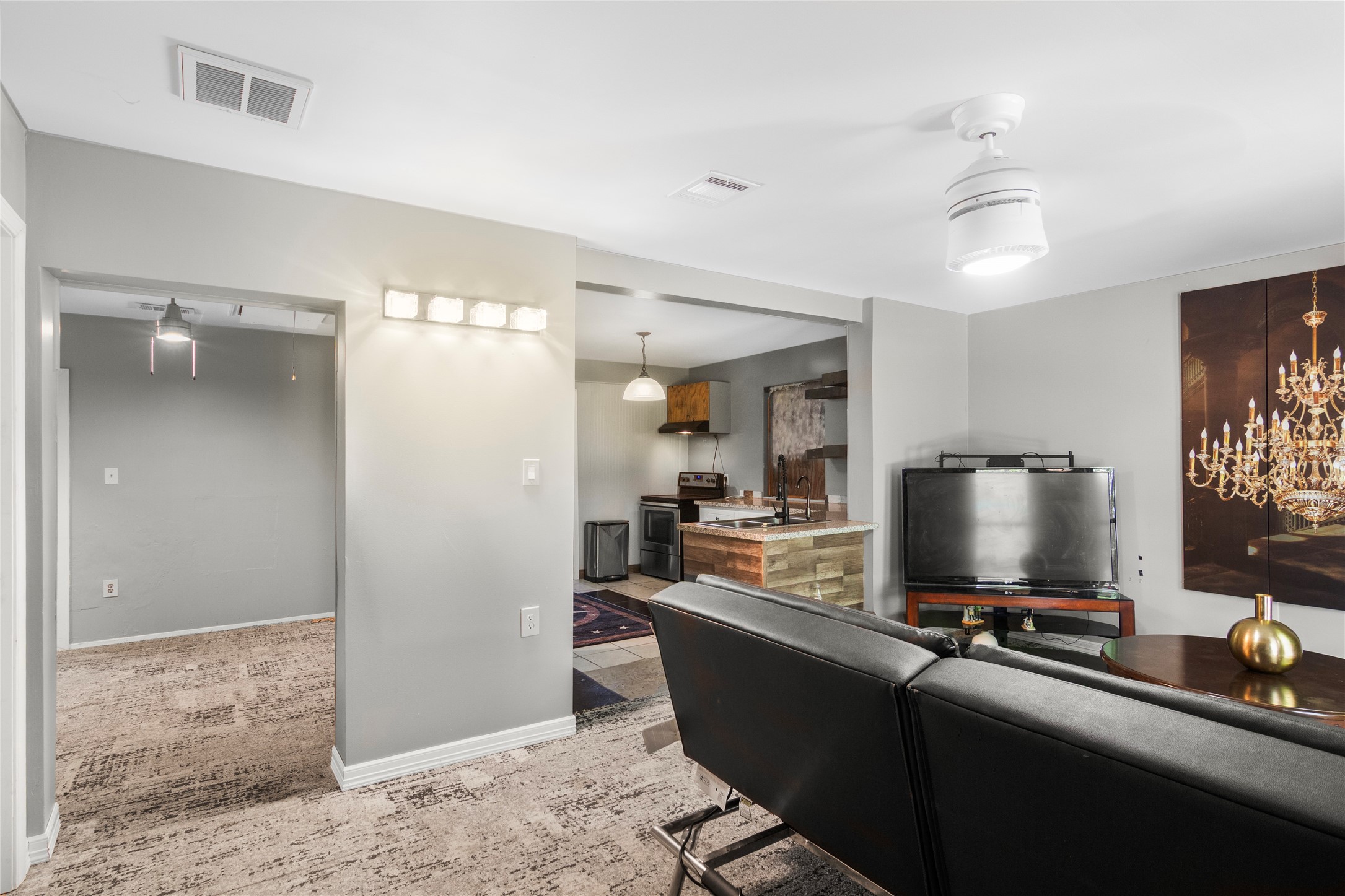 8617 Woodruff Street Property Photo 11