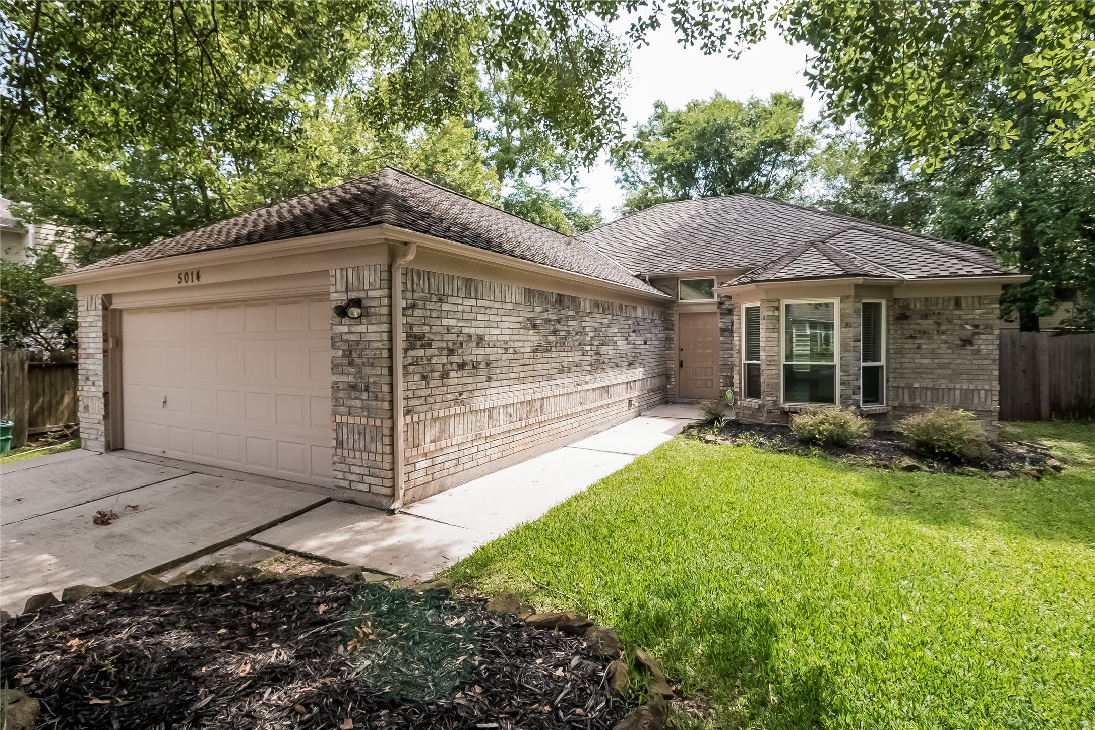 5014 Otter Peak Drive Property Photo 1