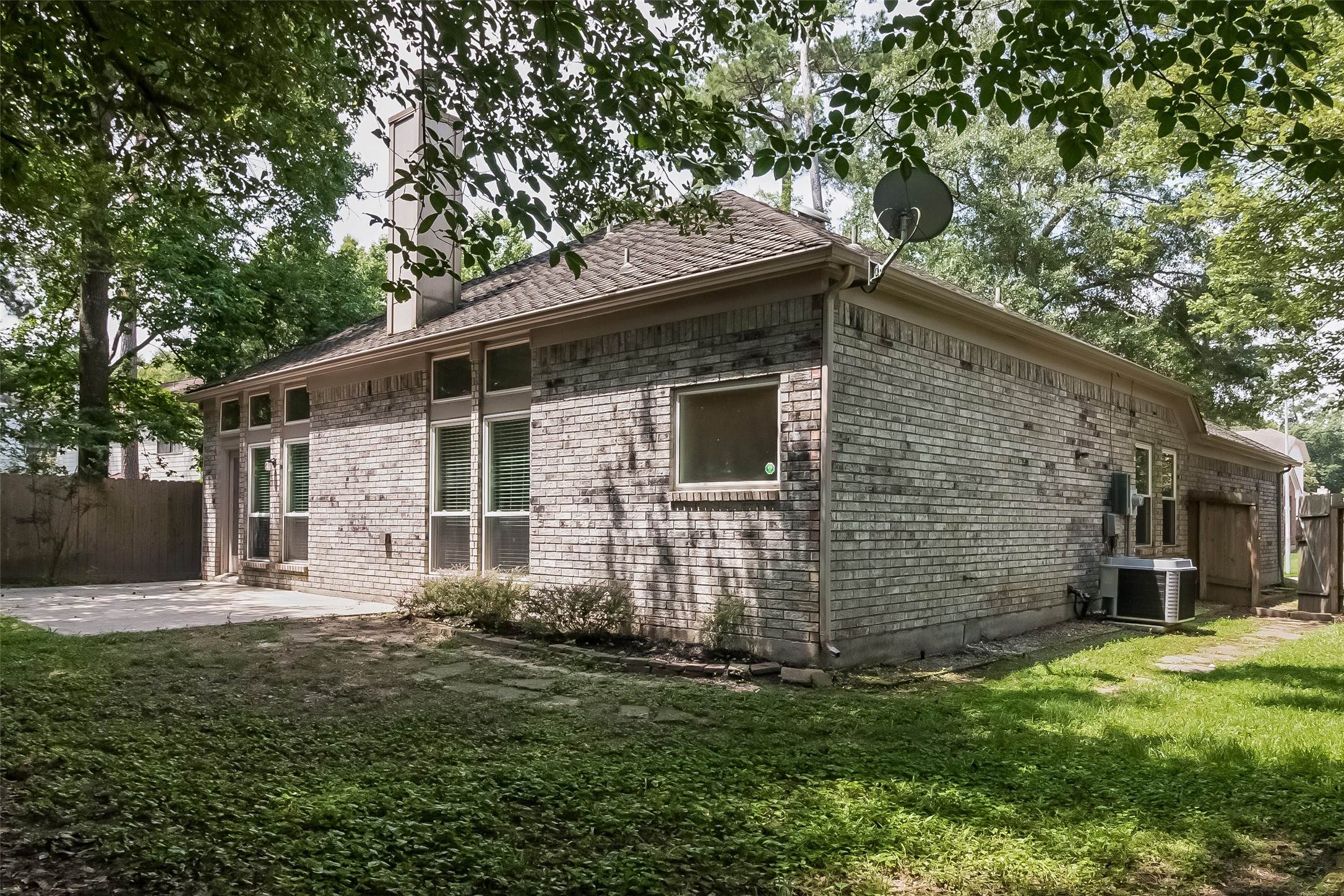 5014 Otter Peak Drive Property Photo 13