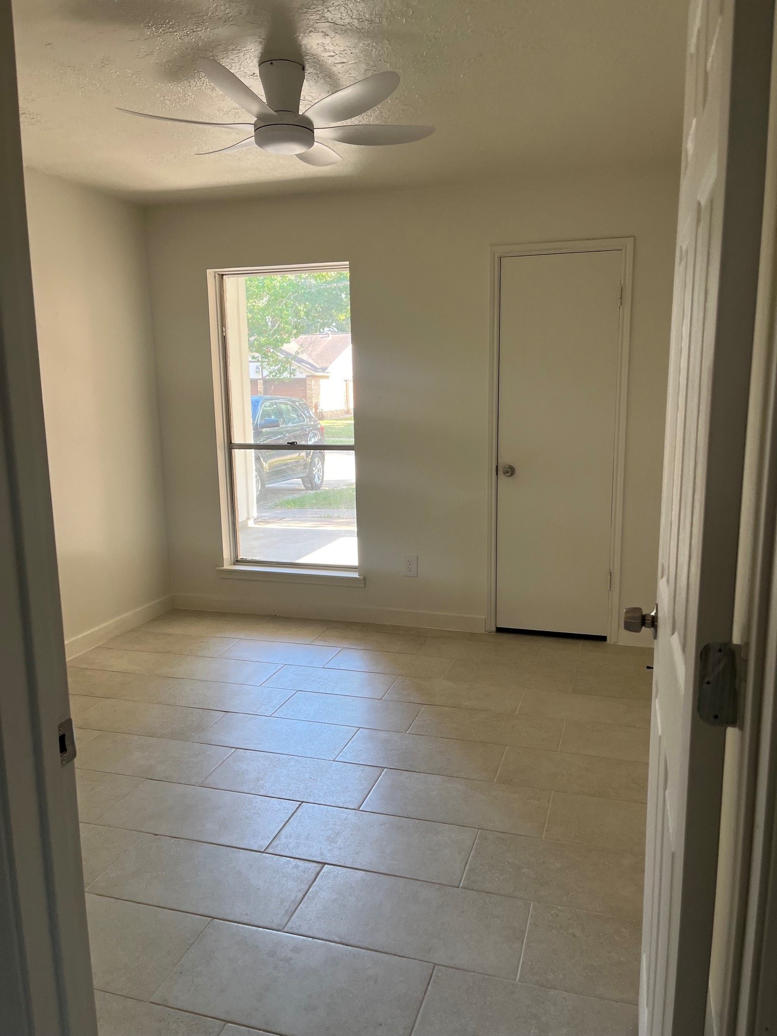 4207 Comanche Street Property Photo 6
