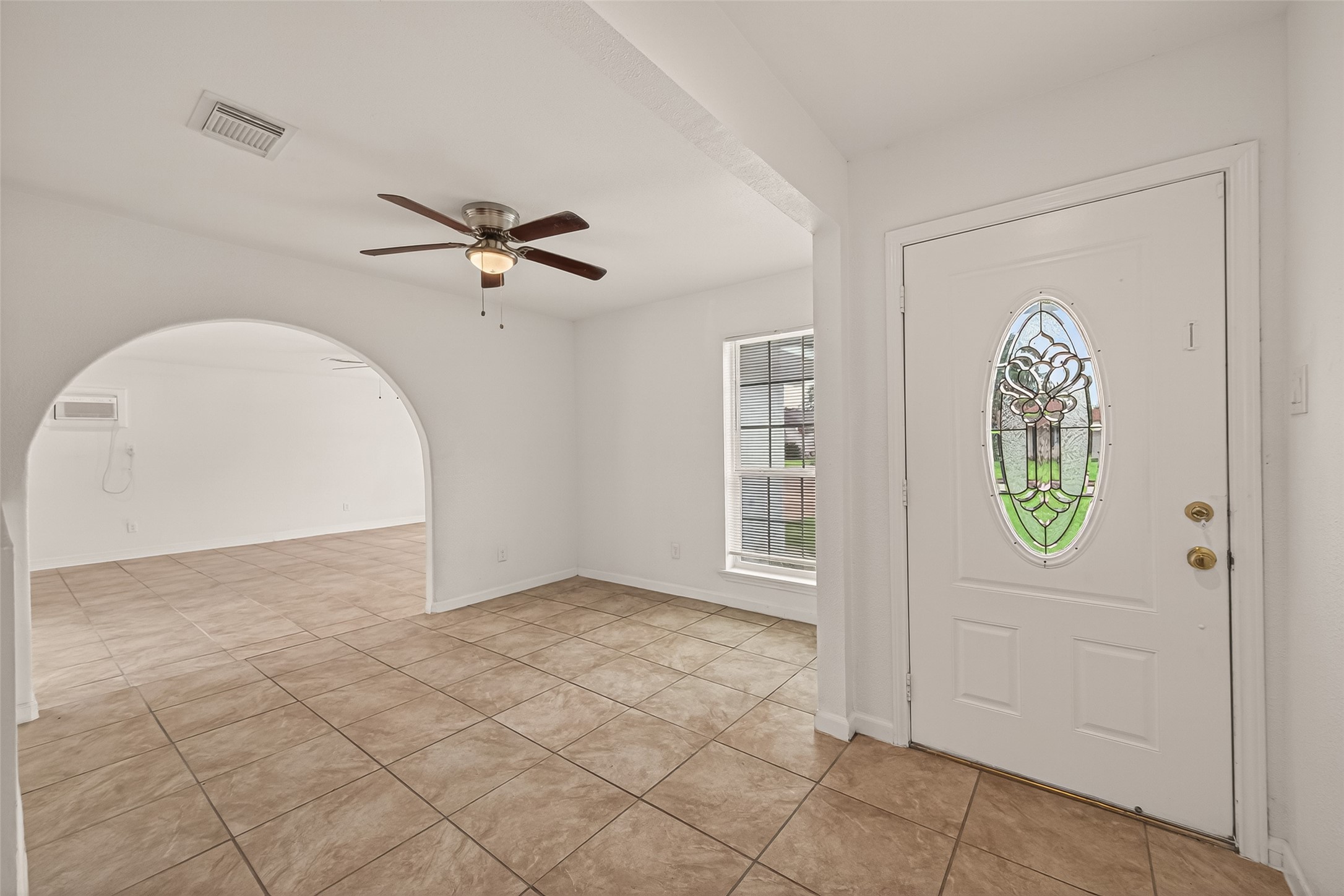 6311 Tall Willow Drive Property Photo 5