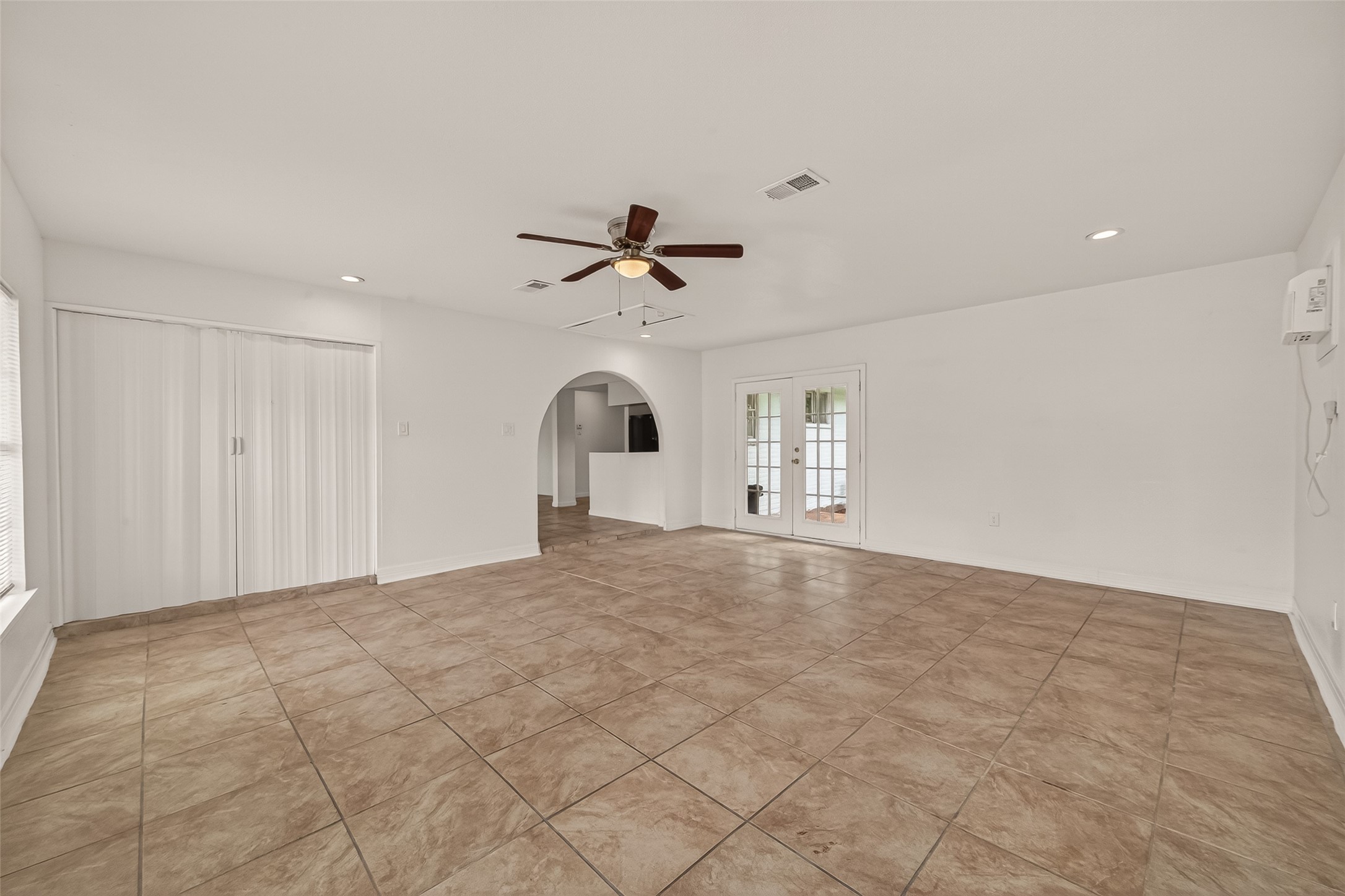 6311 Tall Willow Drive Property Photo 12