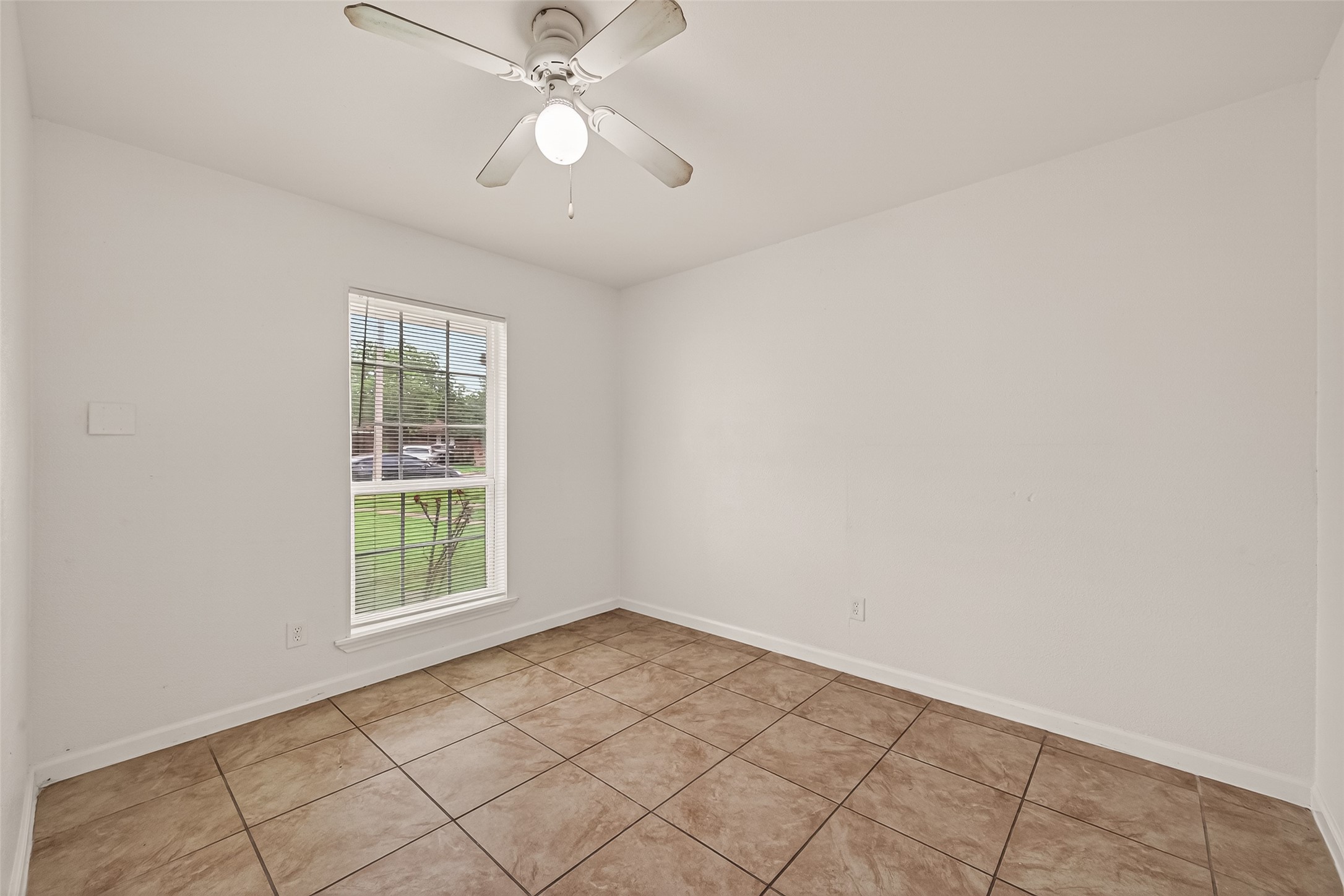 6311 Tall Willow Drive Property Photo 19