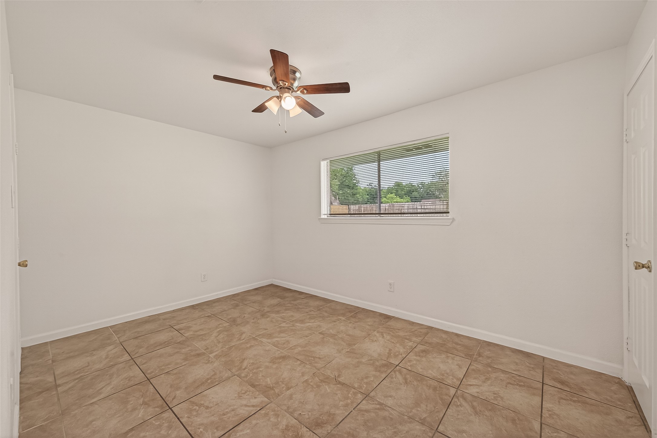 6311 Tall Willow Drive Property Photo 29