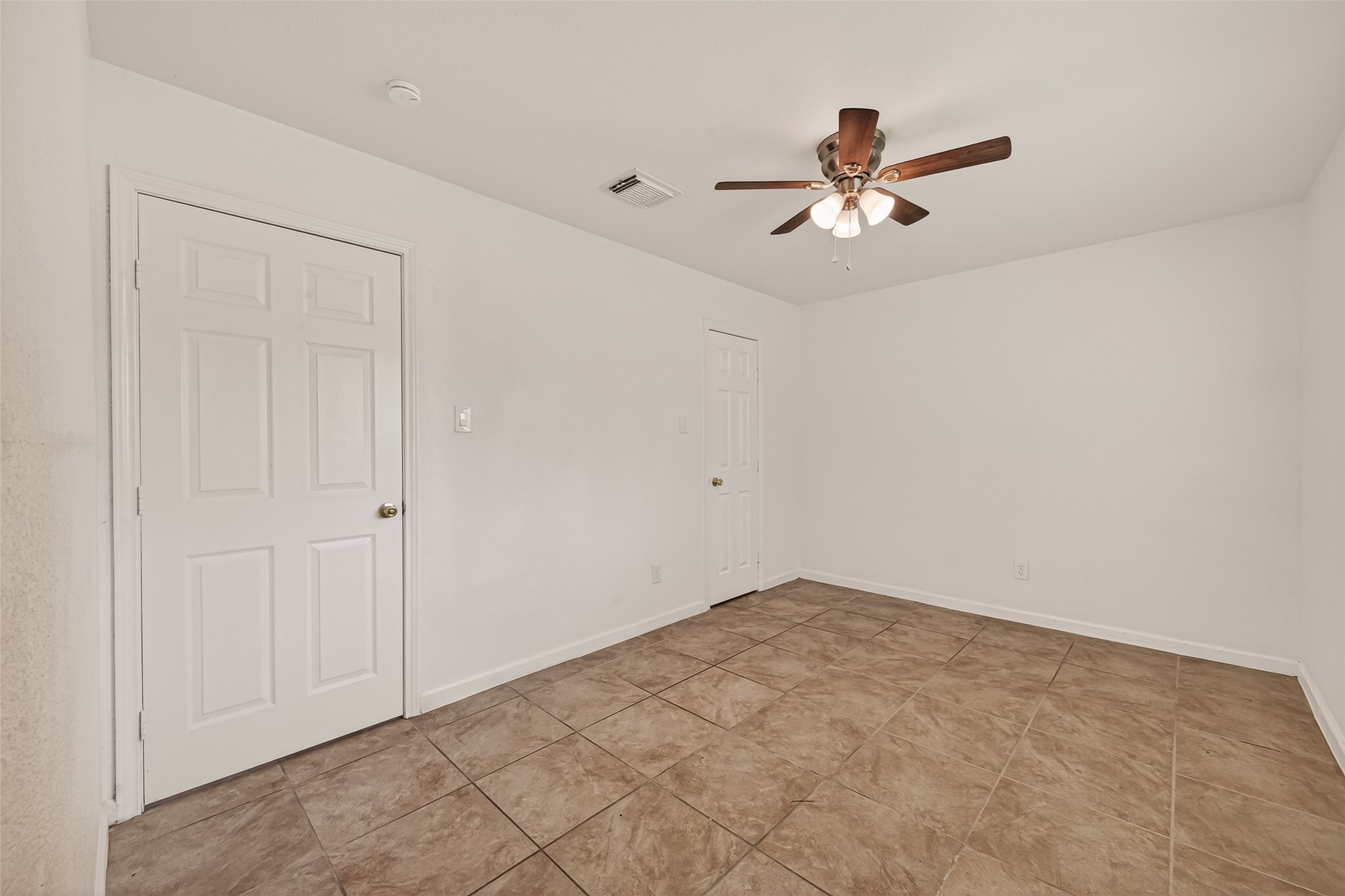 6311 Tall Willow Drive Property Photo 30