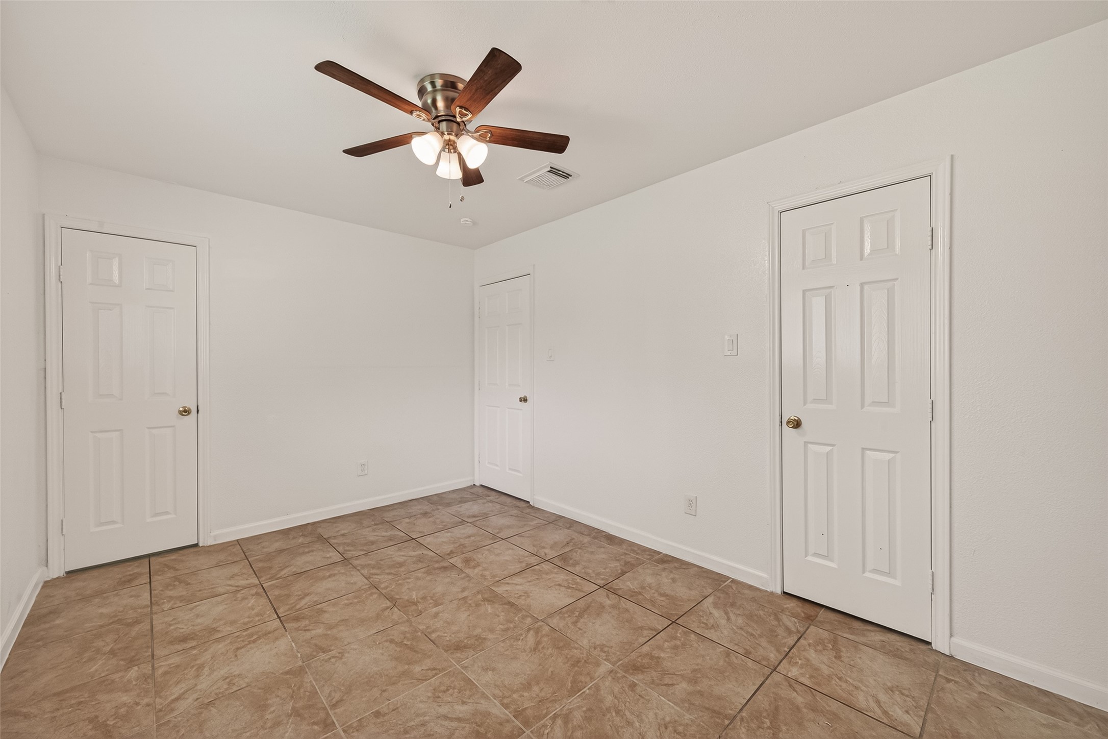 6311 Tall Willow Drive Property Photo 31