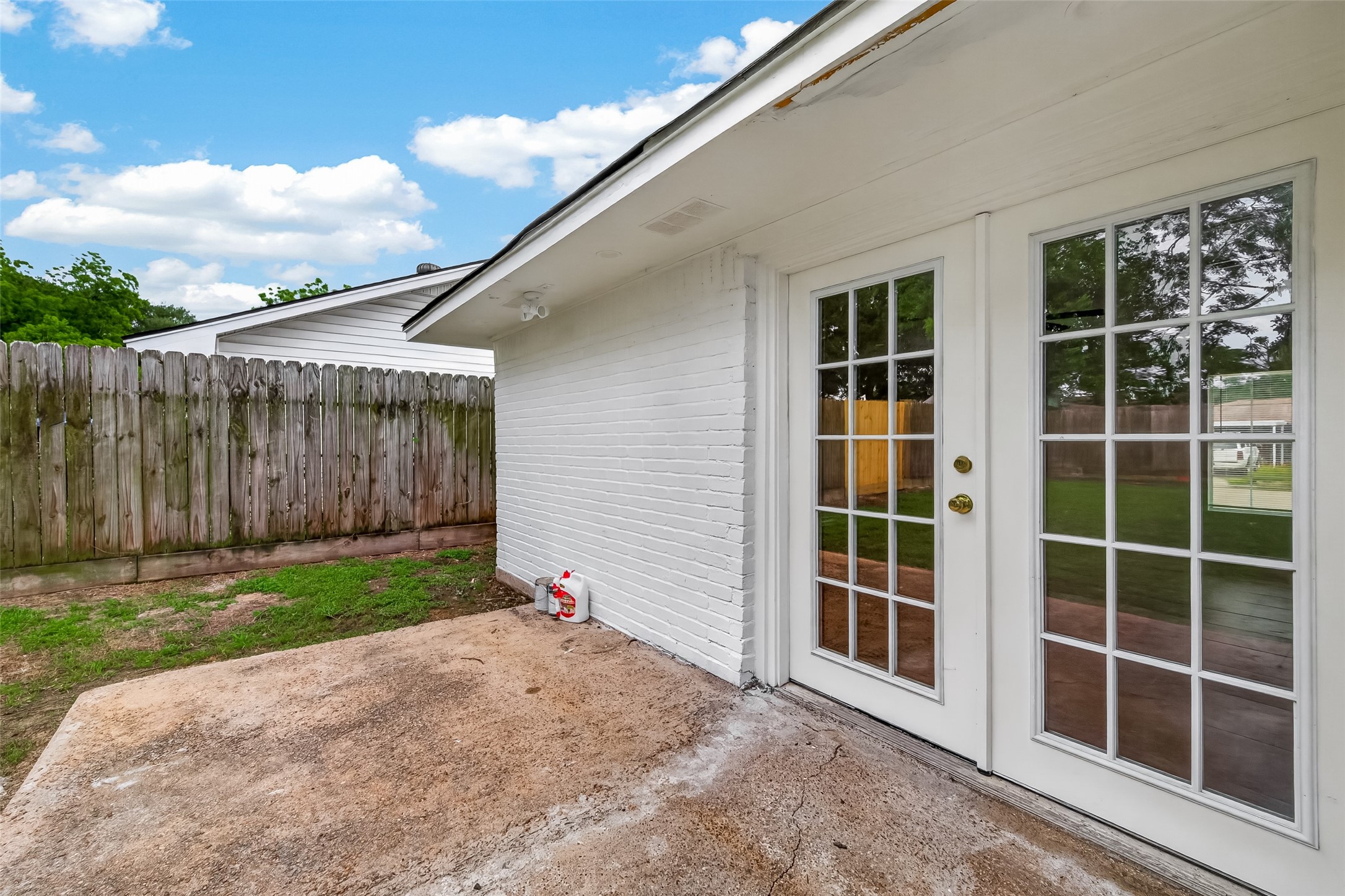 6311 Tall Willow Drive Property Photo 33