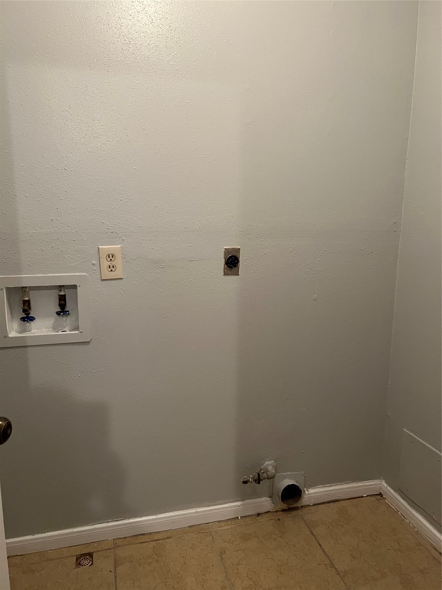 12827 Hill Branch Drive Property Photo 21