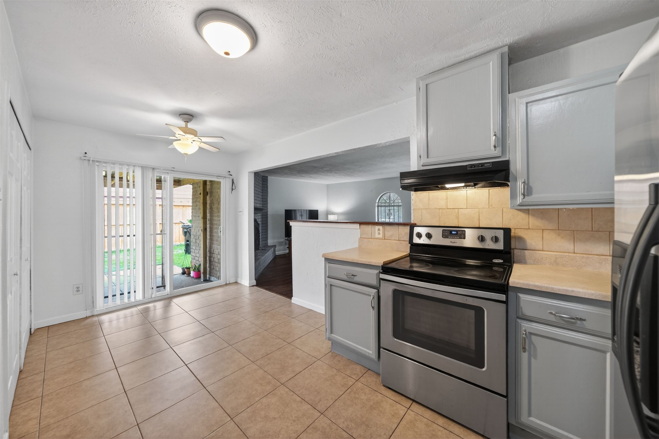 6447 W Fuqua Drive Property Photo 8