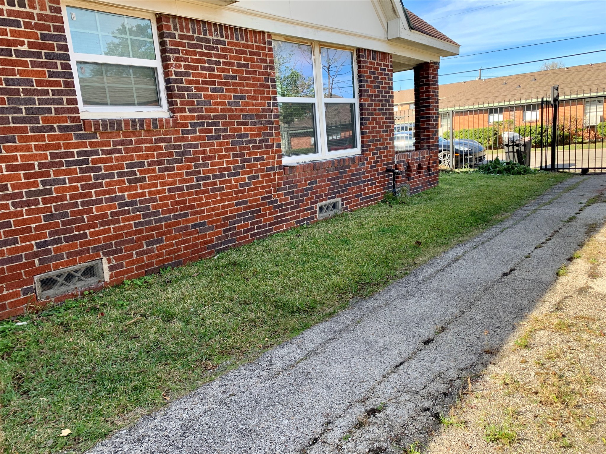 5026 Jefferson Street Property Photo 20