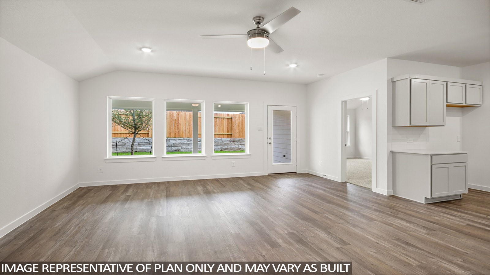 635 Delicate Arch Drive Property Photo 8