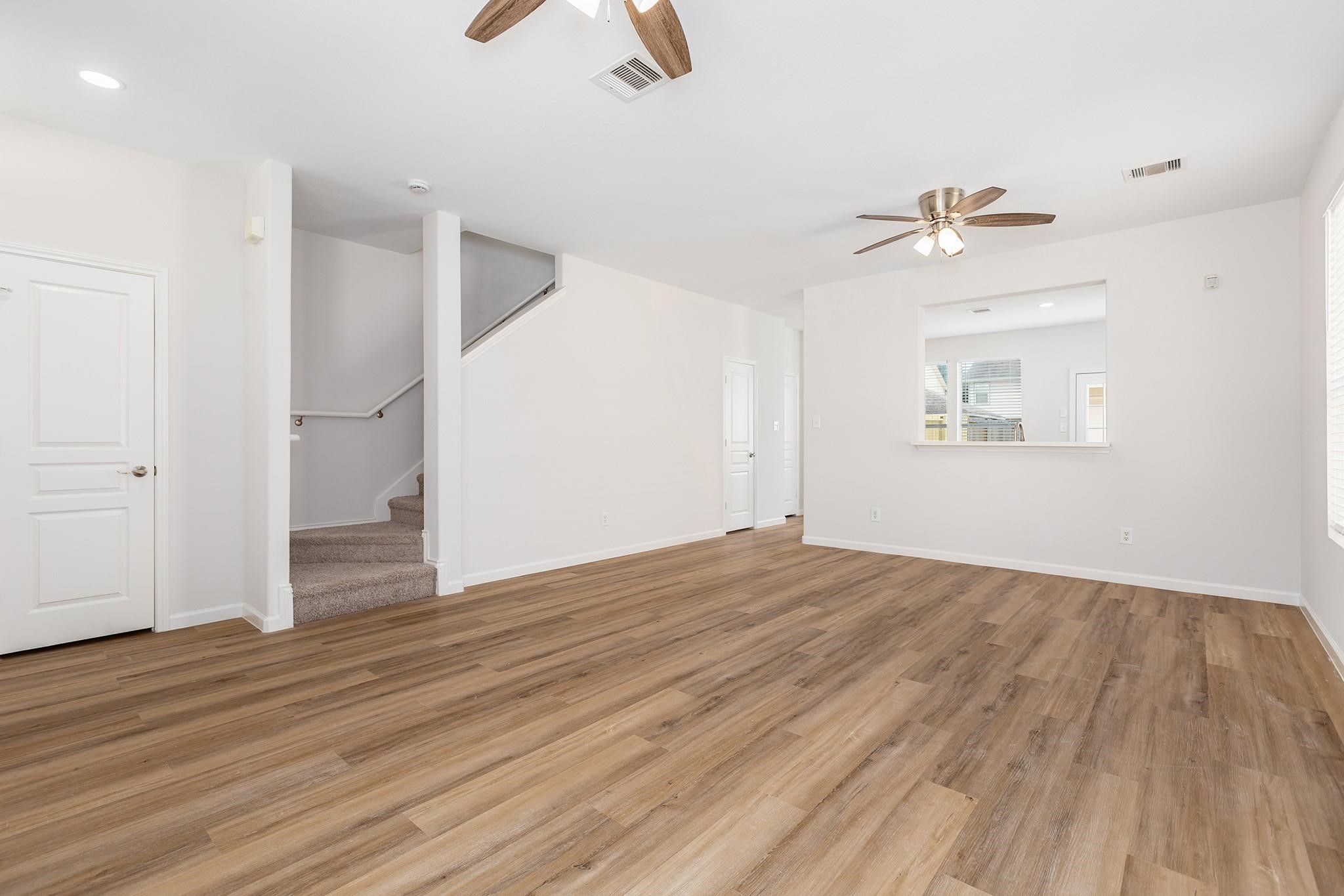 16819 Libson Falls Drive Property Photo 4