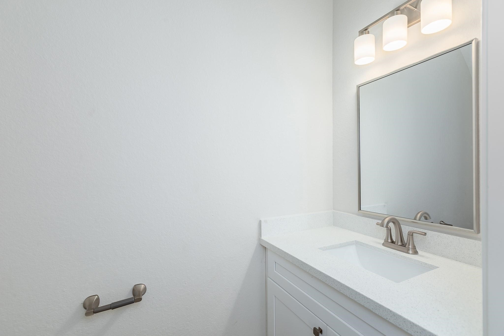 16819 Libson Falls Drive Property Photo 10