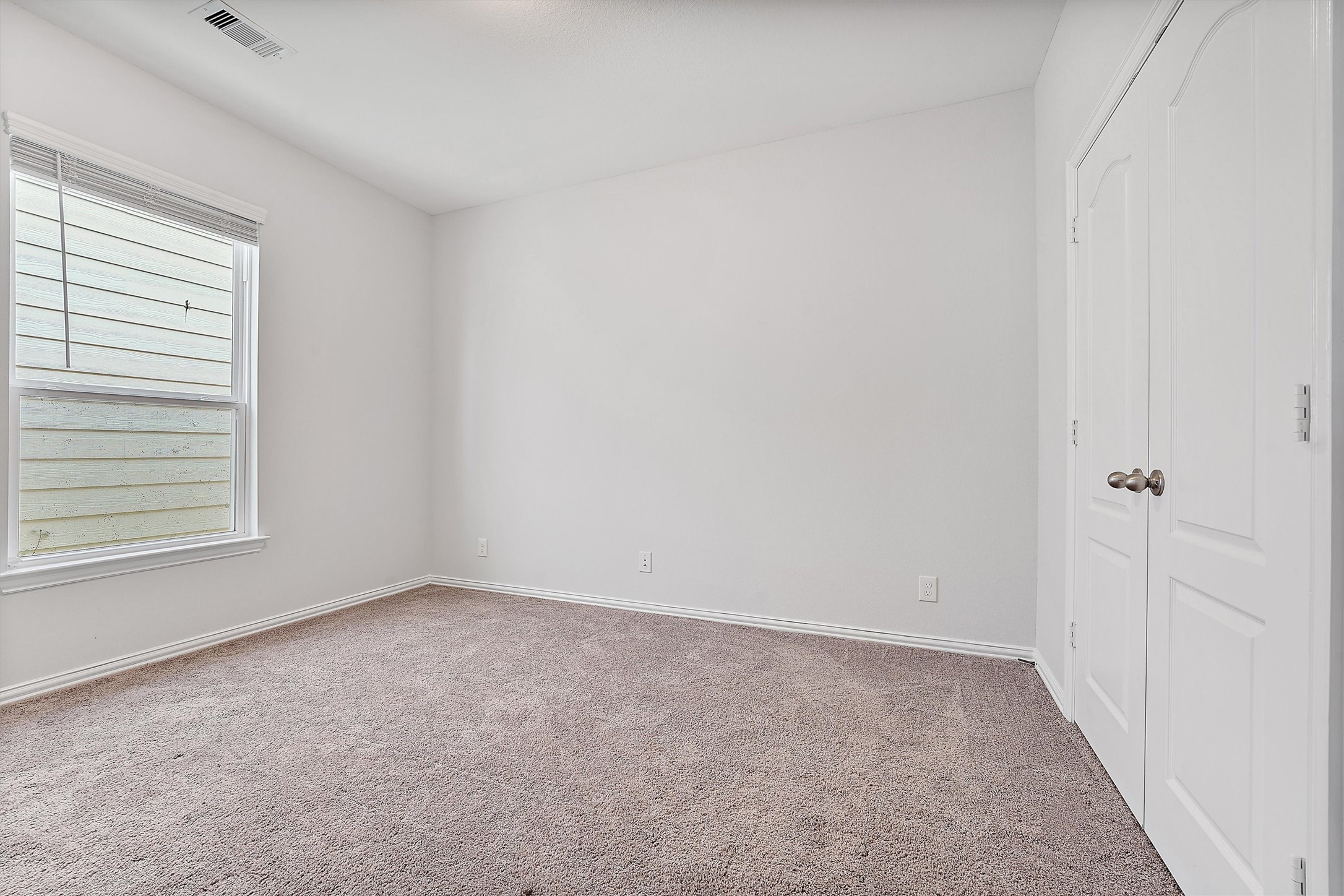 3331 Harmony View Lane Property Photo 5