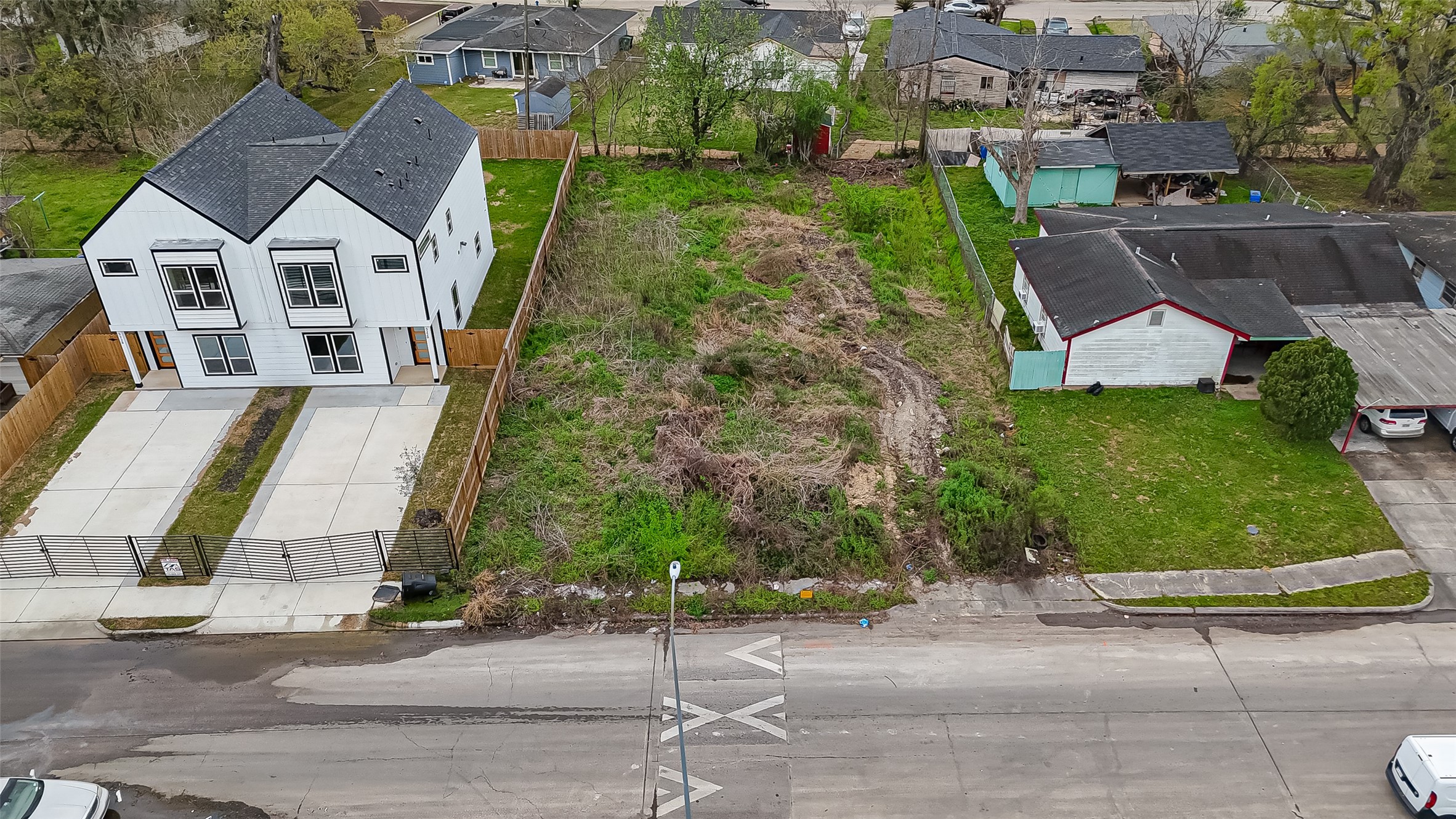 5224 Dewberry Street Property Photo