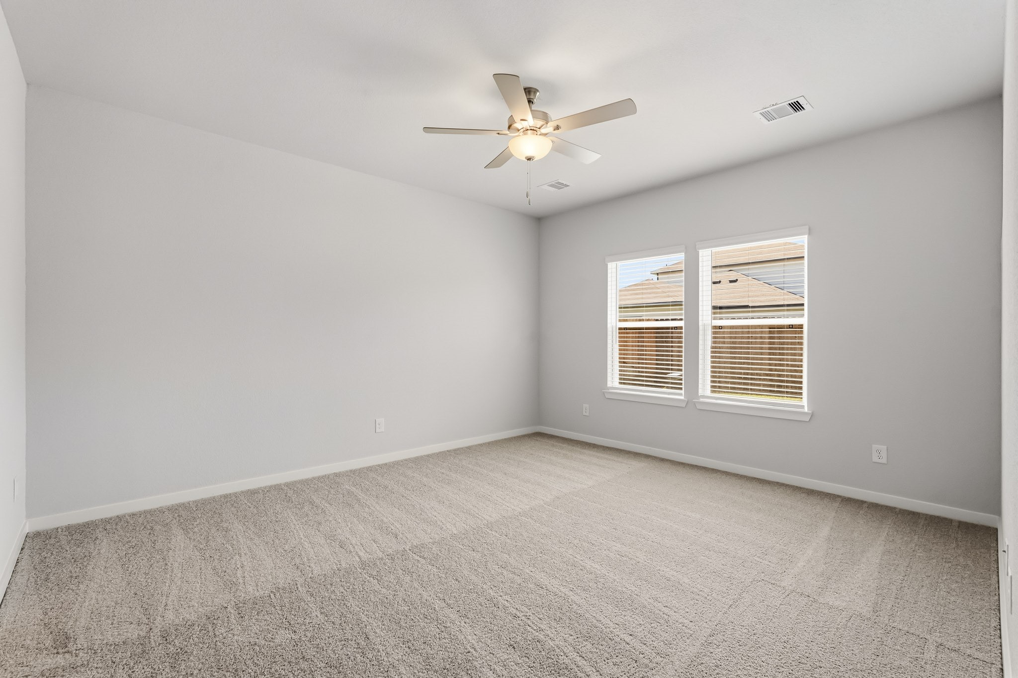 11527 Heritage Wind Drive Property Photo 12