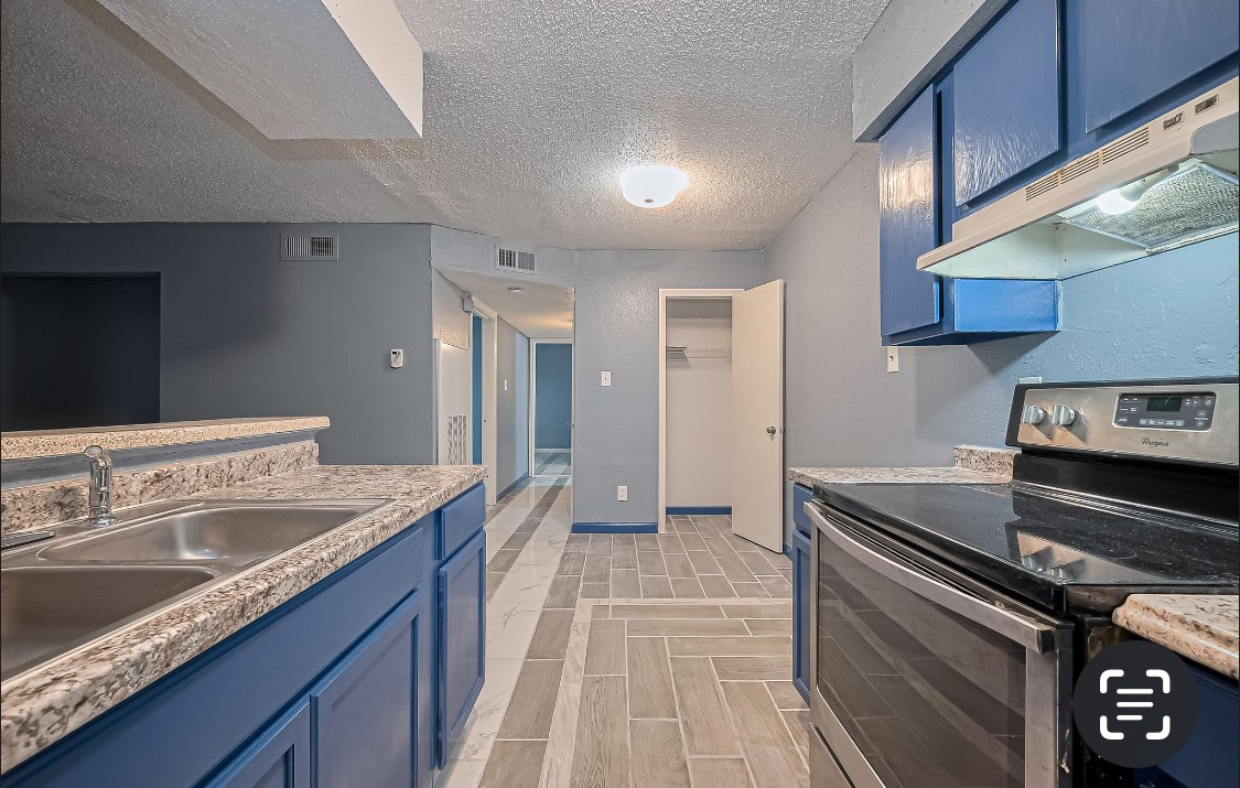 12615 Brookglade Circle 403 Property Photo 1