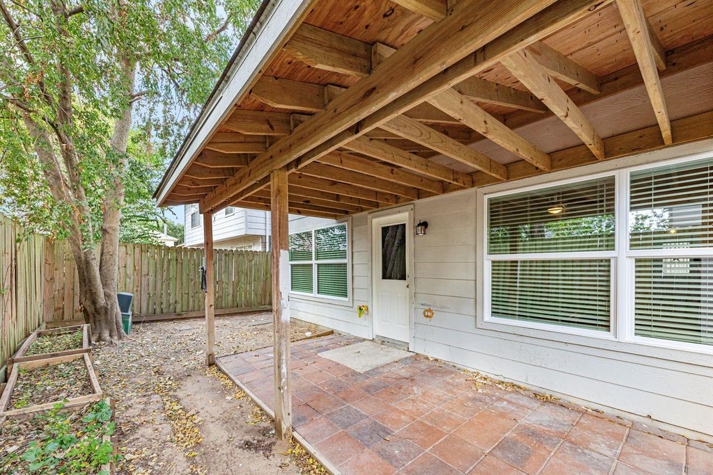 11843 Sunny Stream Drive Property Photo 25
