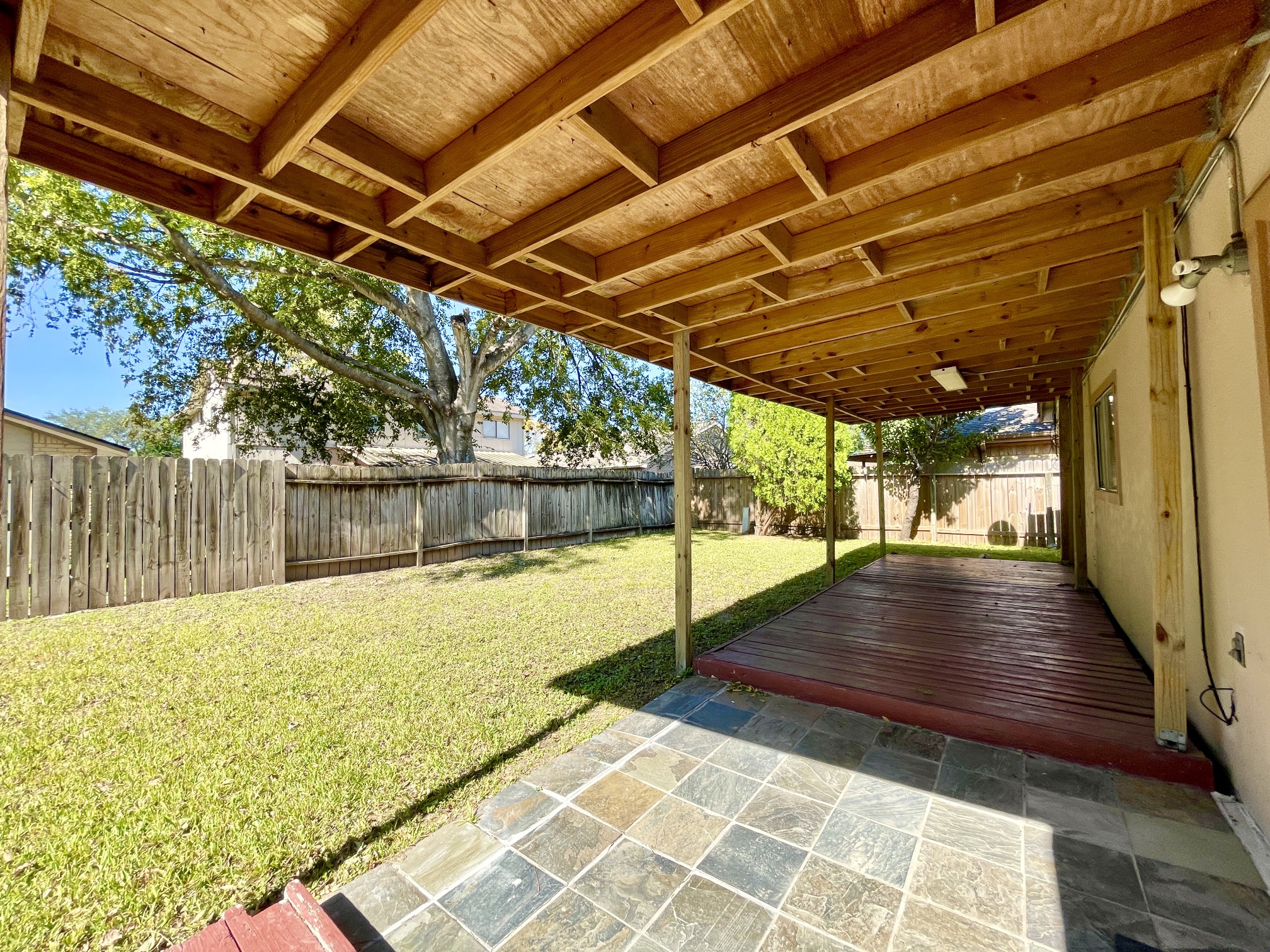 7014 Caladero Drive Property Photo 27