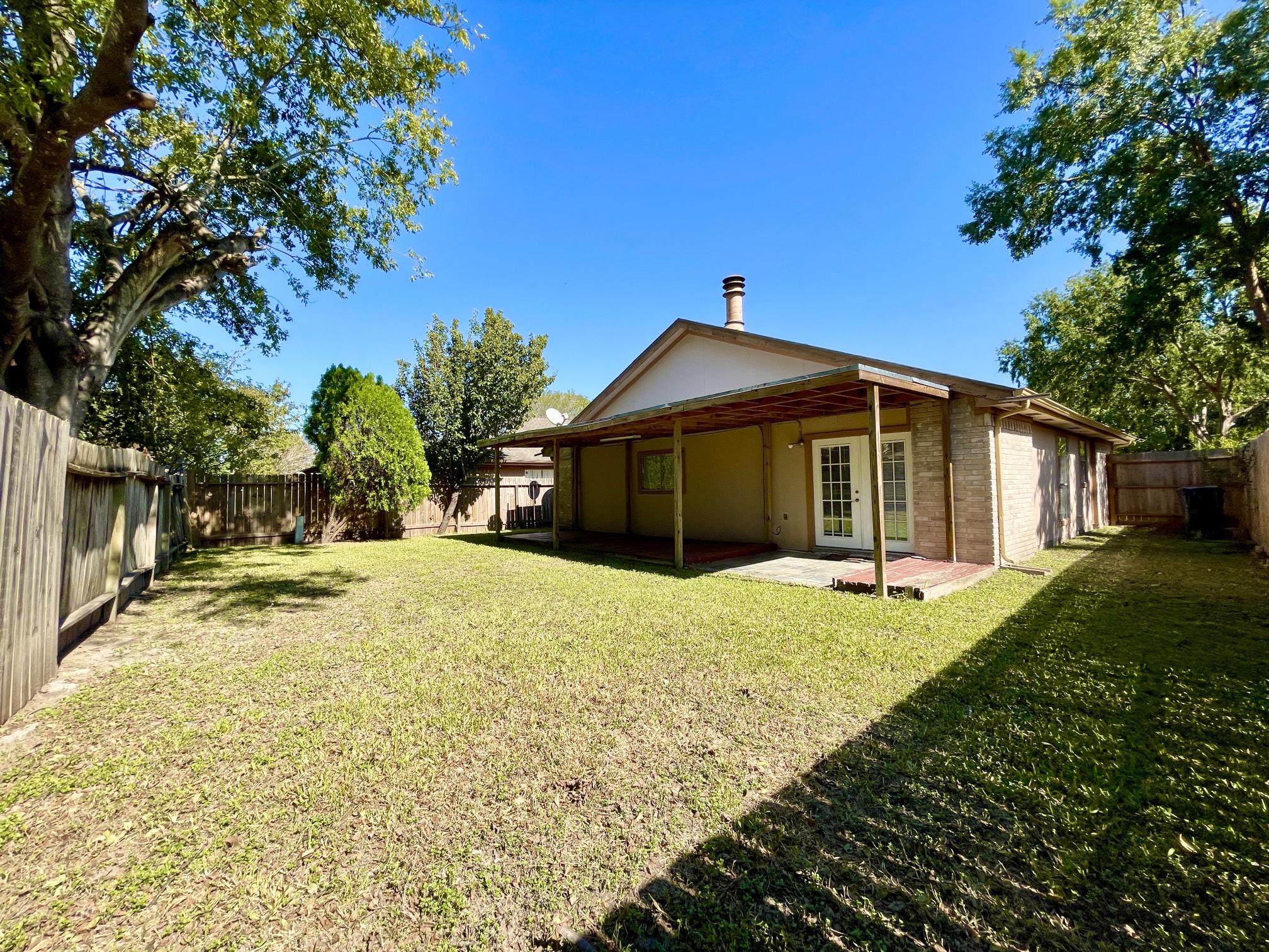 7014 Caladero Drive Property Photo 29