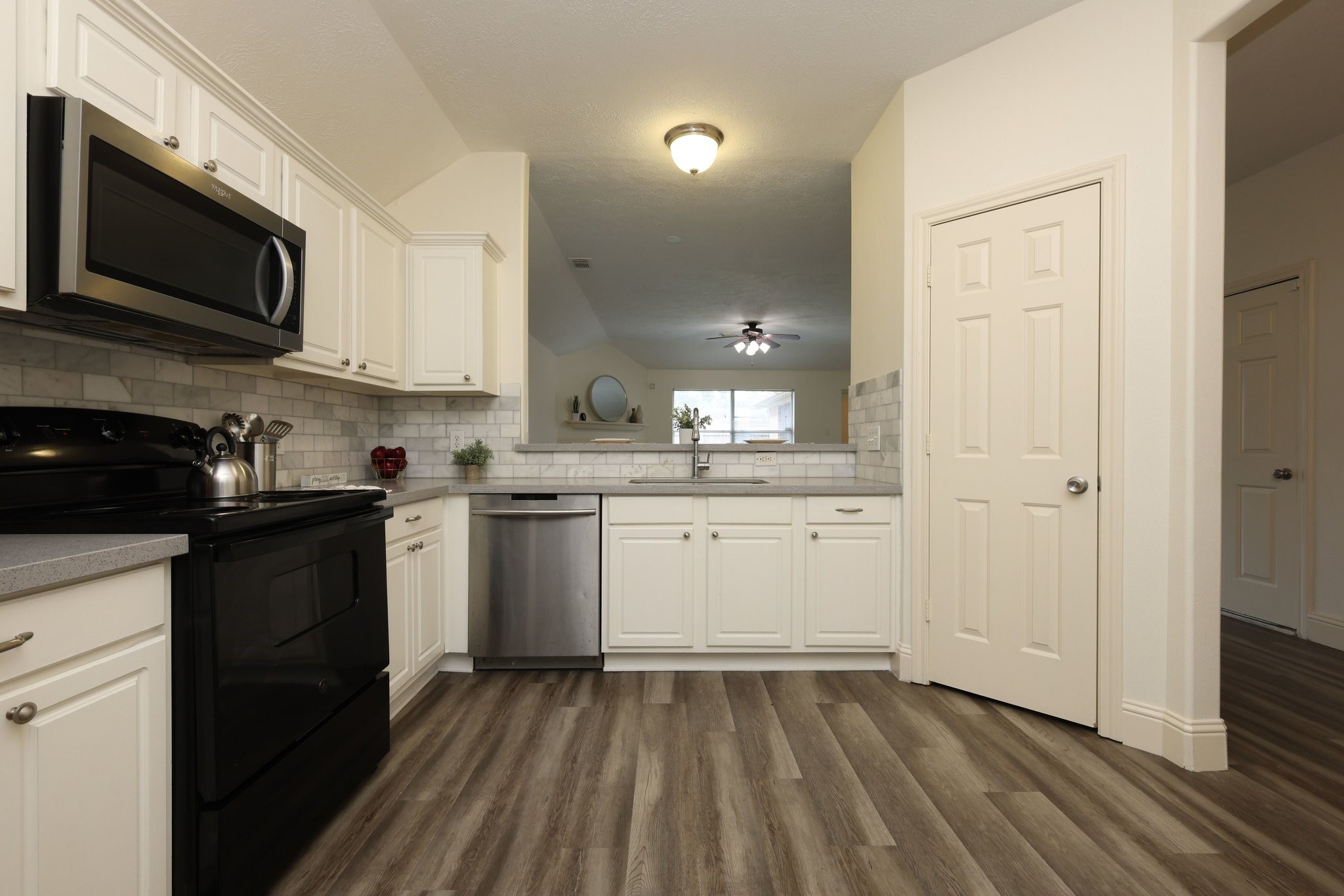 5313 Caprock Drive Property Photo 3
