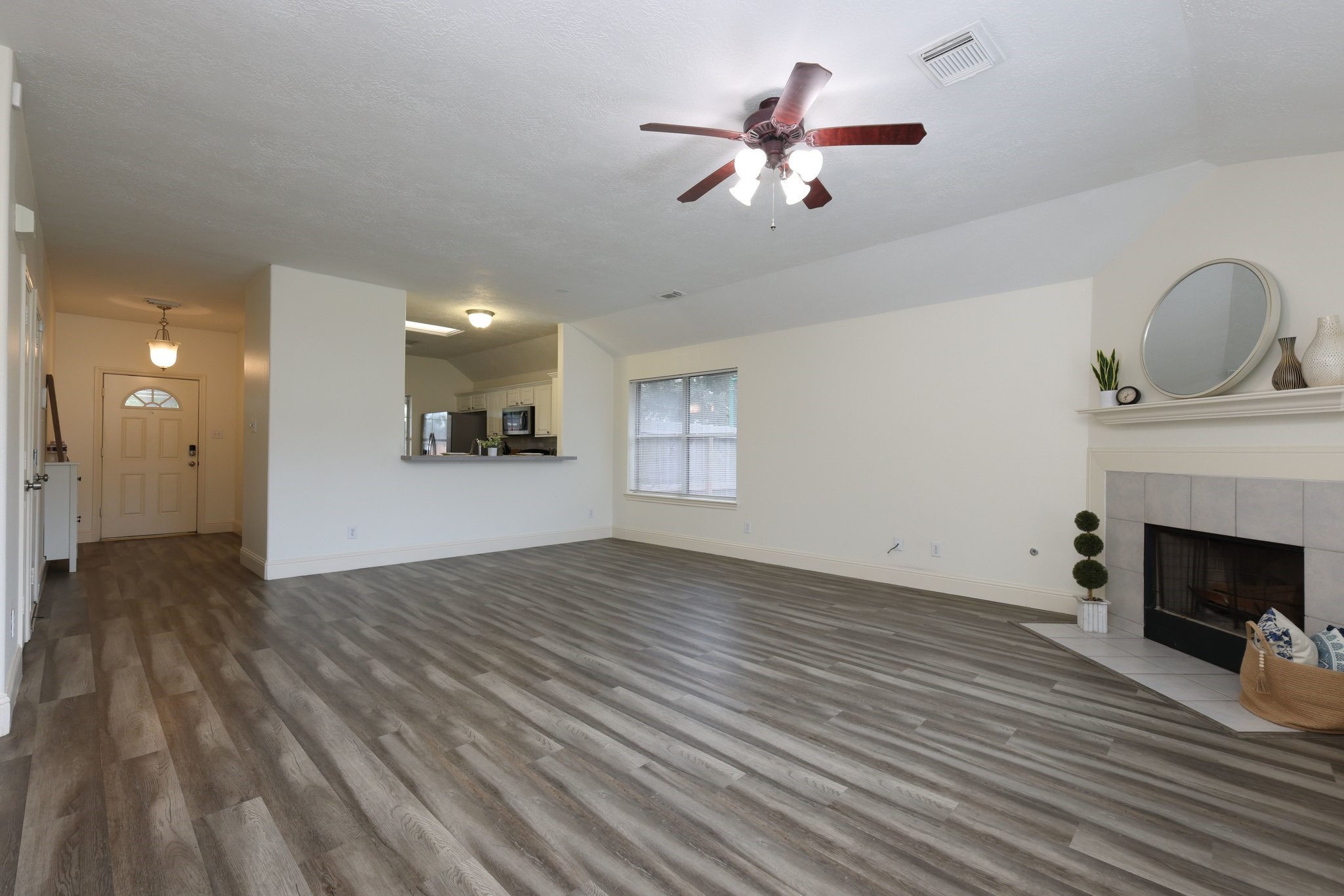 5313 Caprock Drive Property Photo 7