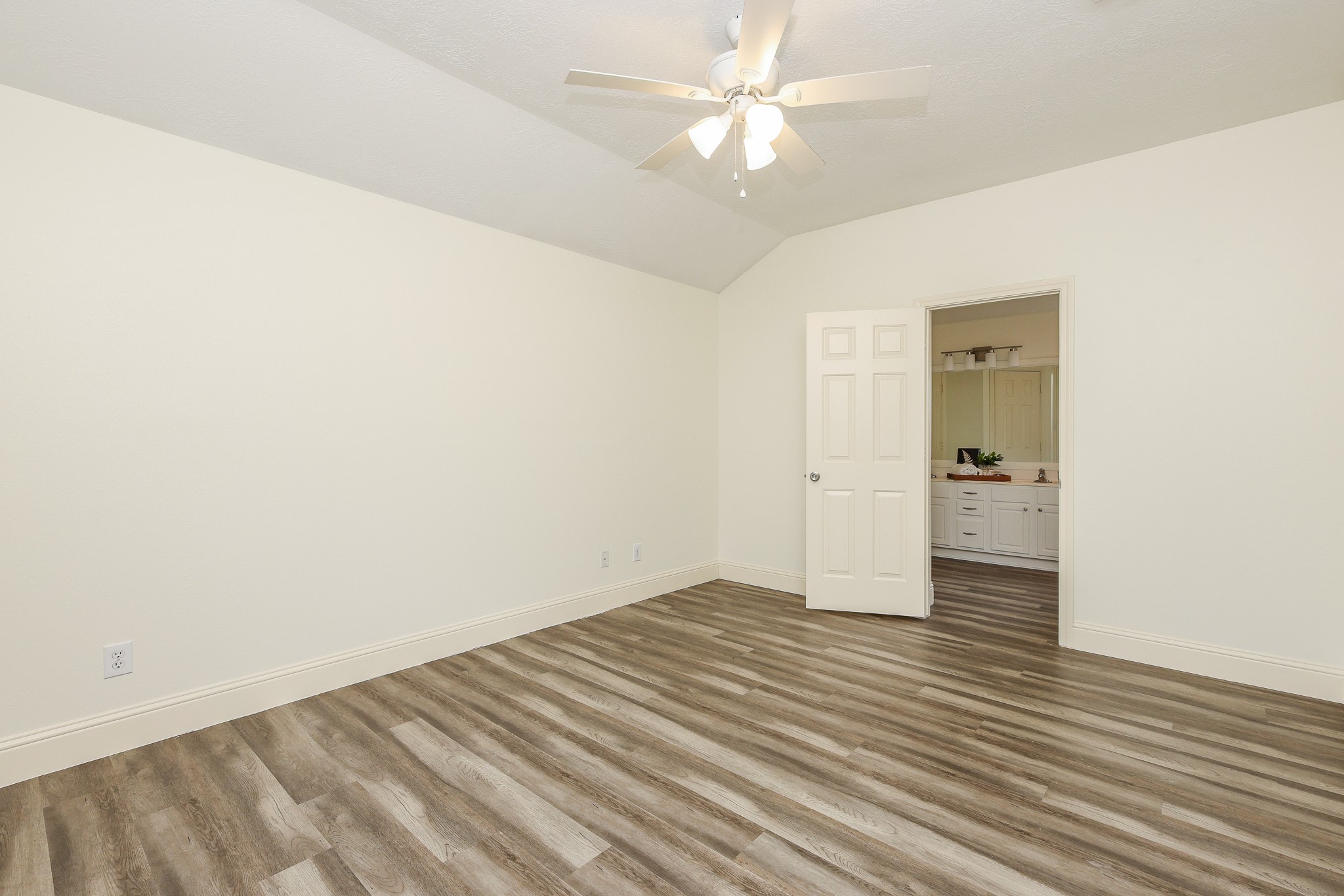 5313 Caprock Drive Property Photo 35