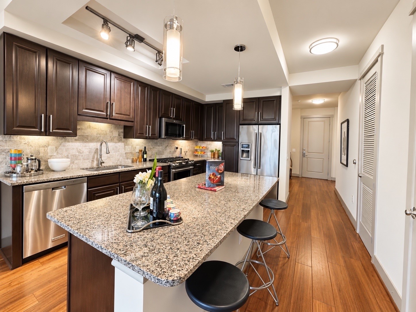 10401 Town And Country Way 409 Property Photo 3