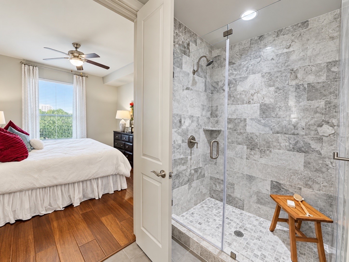 10401 Town And Country Way 409 Property Photo 6