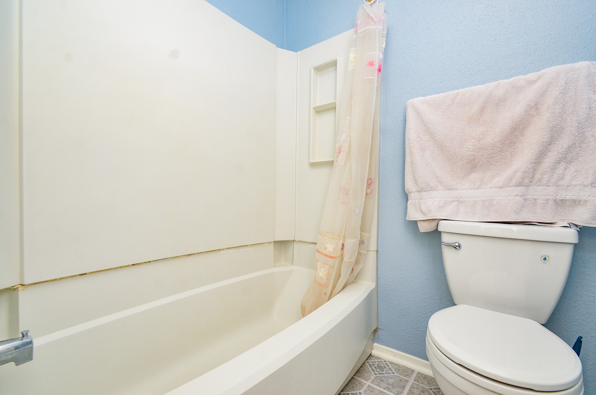 6211 Ludington Drive 21-909 Property Photo 20