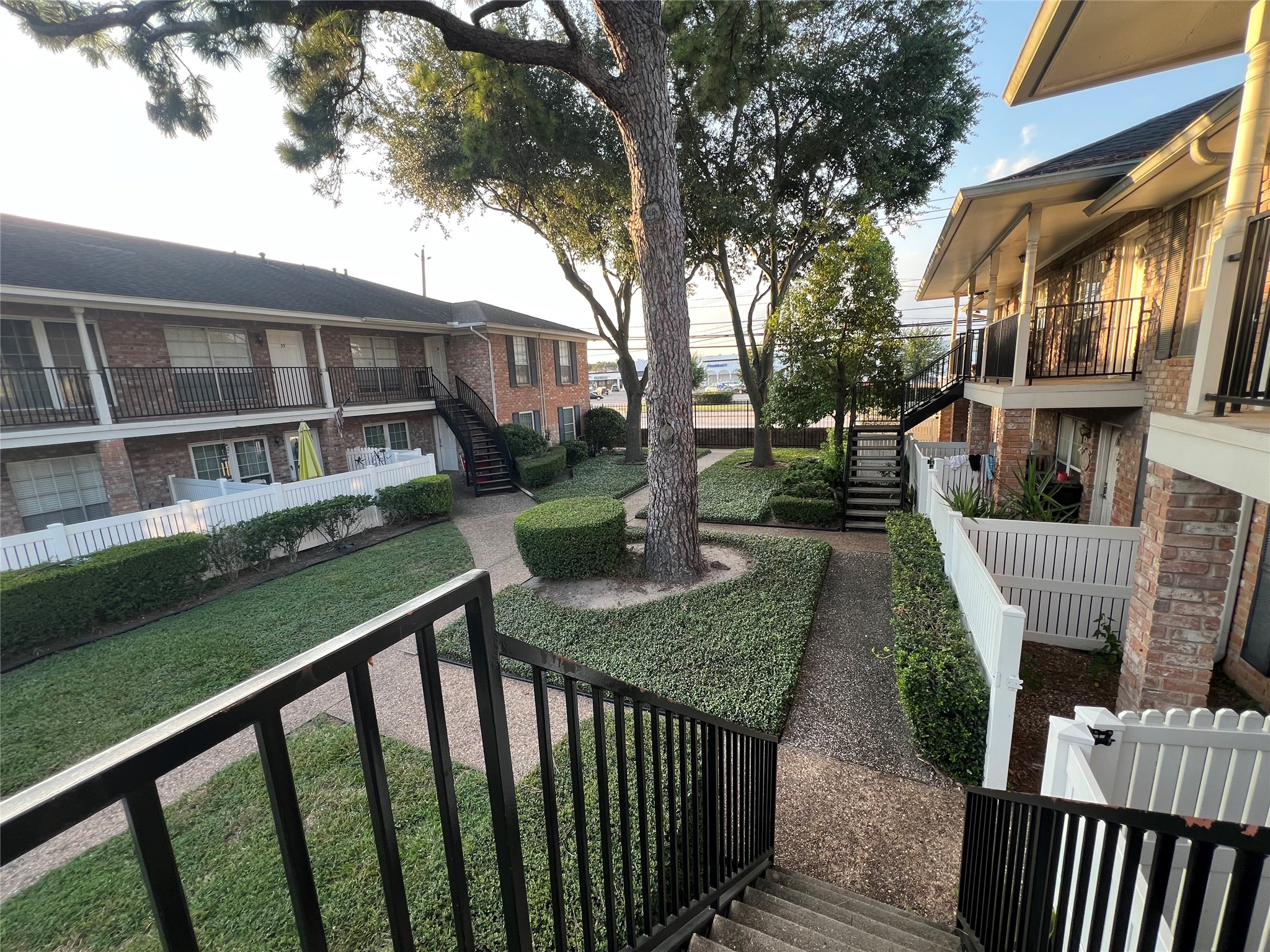 14333 Memorial Drive 31 Property Photo 15