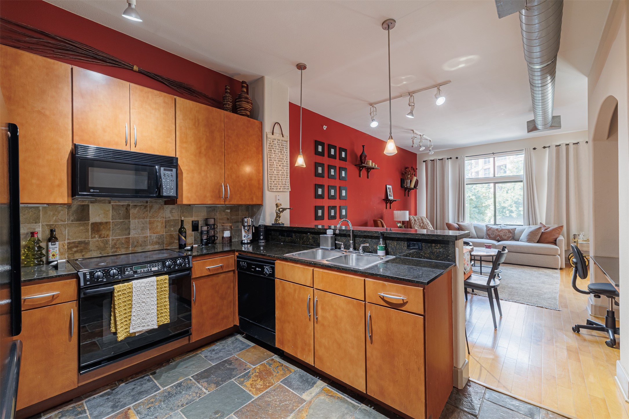 1901 Post Oak Boulevard 2112 Property Photo 1