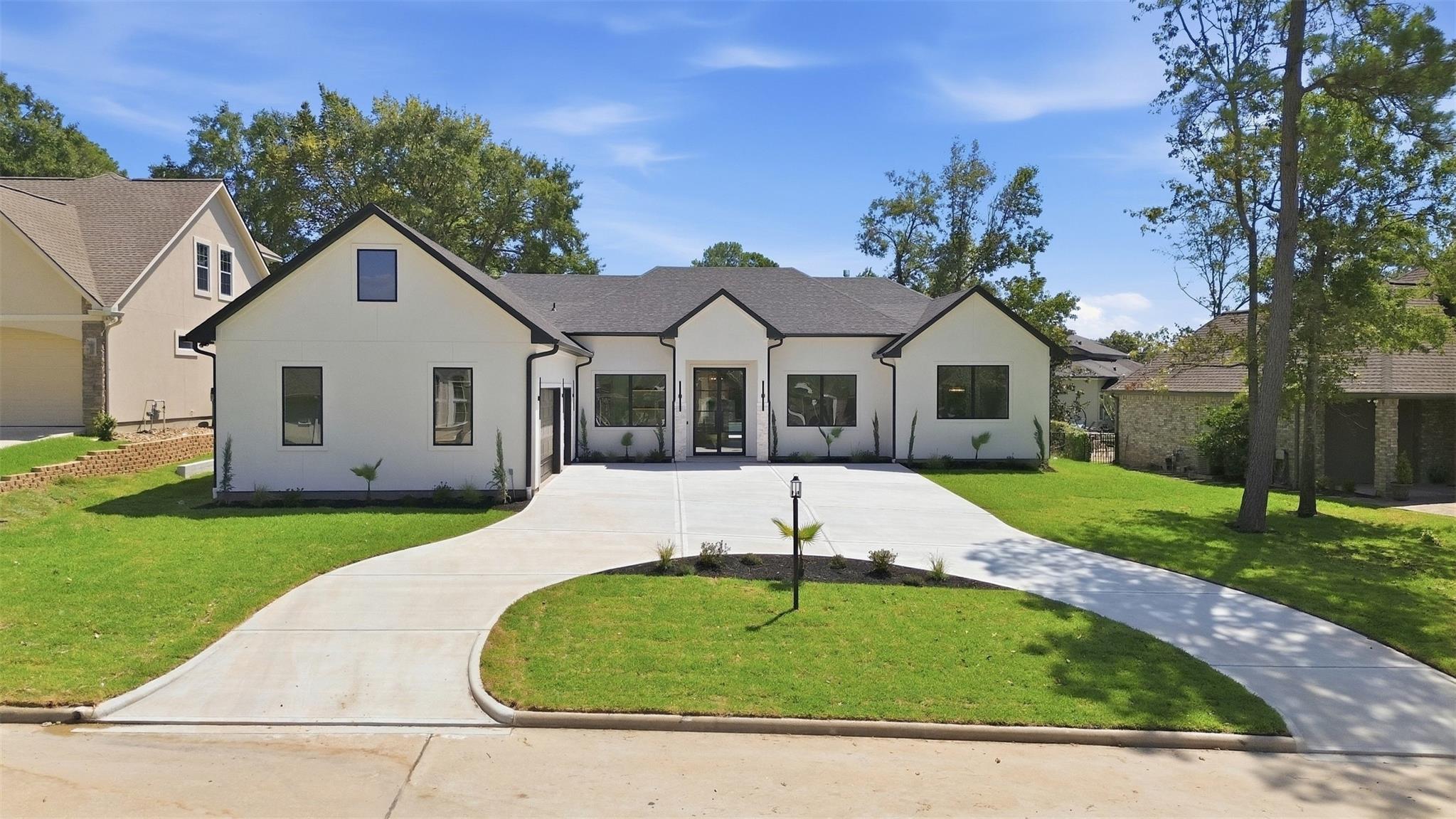 339 W Shore Lane, Montgomery Tx 77356 Property Photo 1