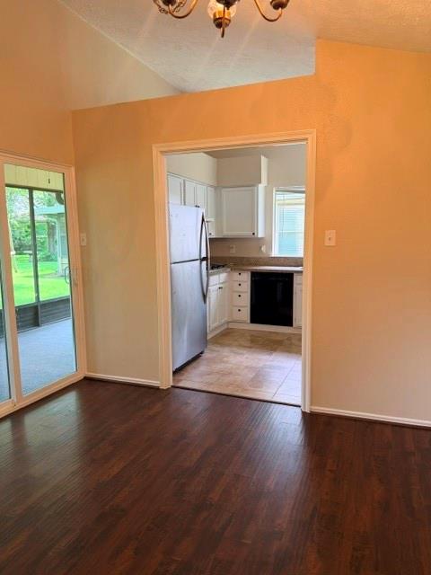 3307 S Peach Hollow Circle Property Photo 12