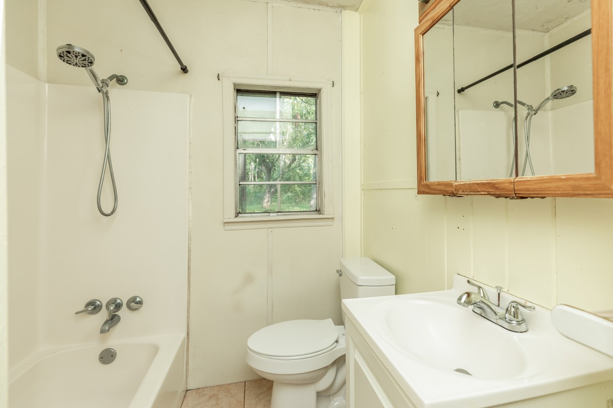 5270 Spencer Drive Property Photo 15
