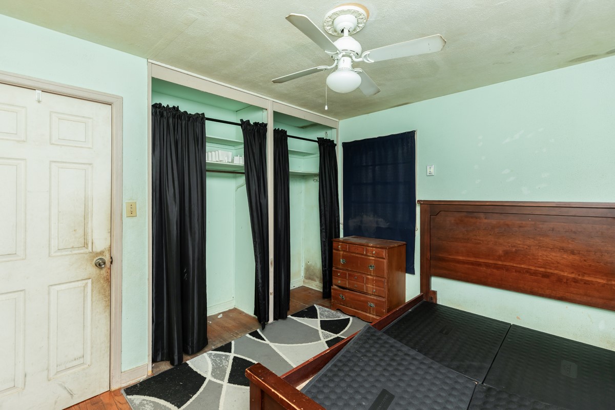 5270 Spencer Drive Property Photo 17
