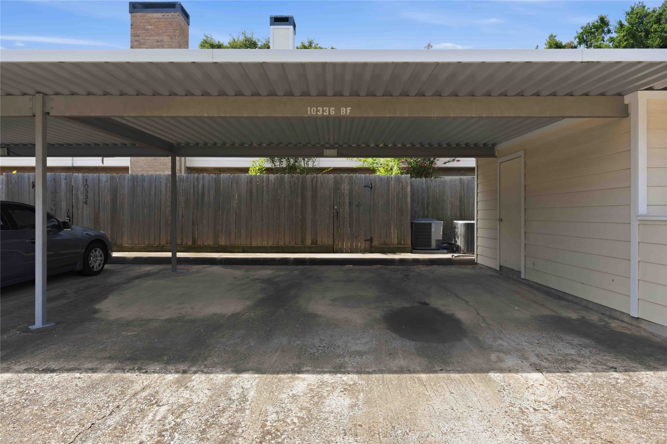 10336 Briar Forest Drive Property Photo 18