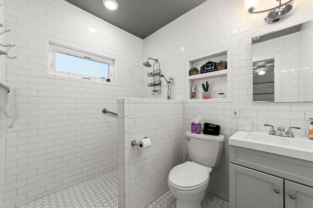 605 N Robinson Avenue Property Photo 26