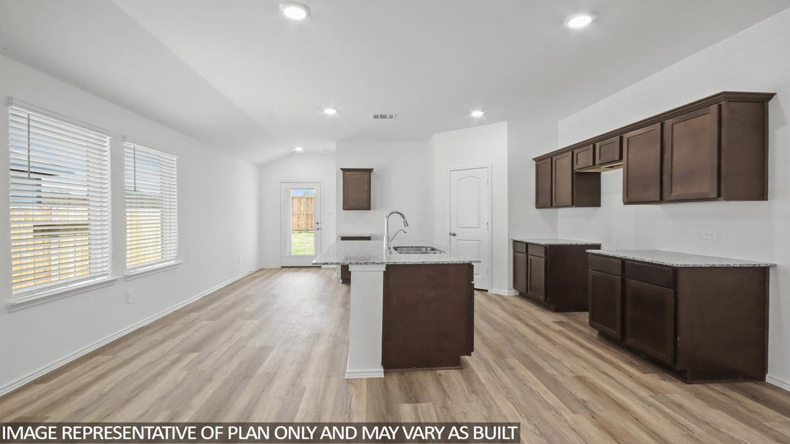 100 Rustic Creek Court Property Photo 2