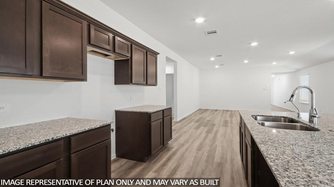 100 Rustic Creek Court Property Photo 4