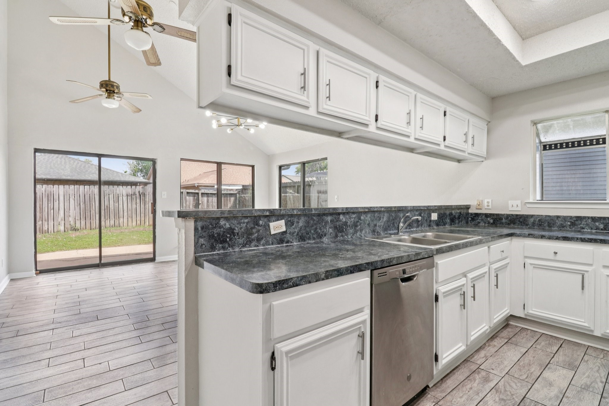 11306 Bayou Place Lane Property Photo 6