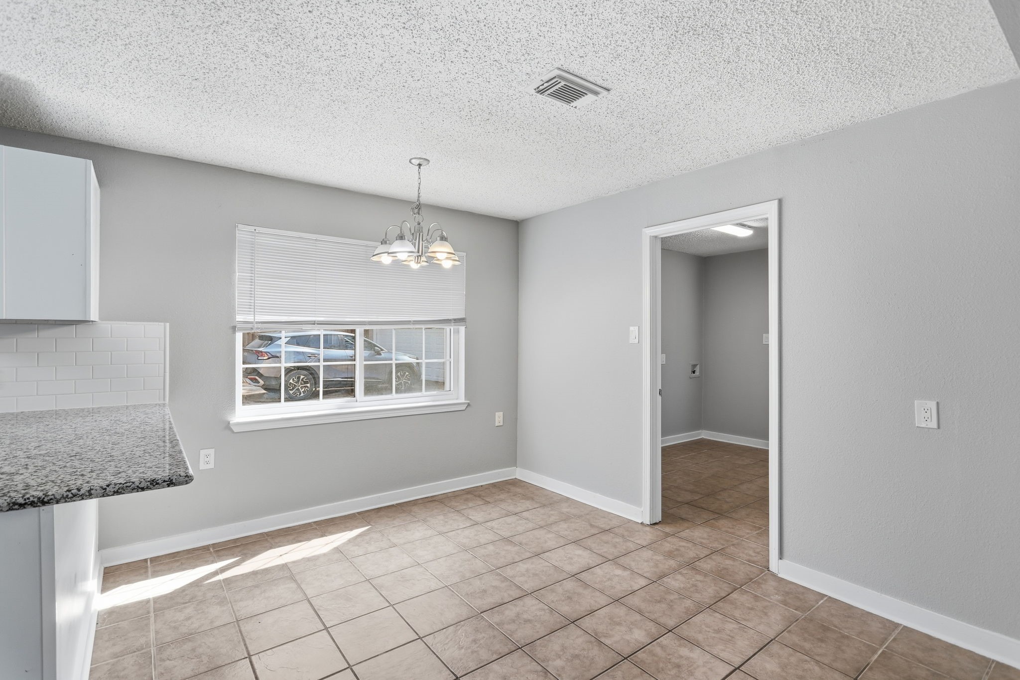 1115 Tigris Lane Property Photo 18