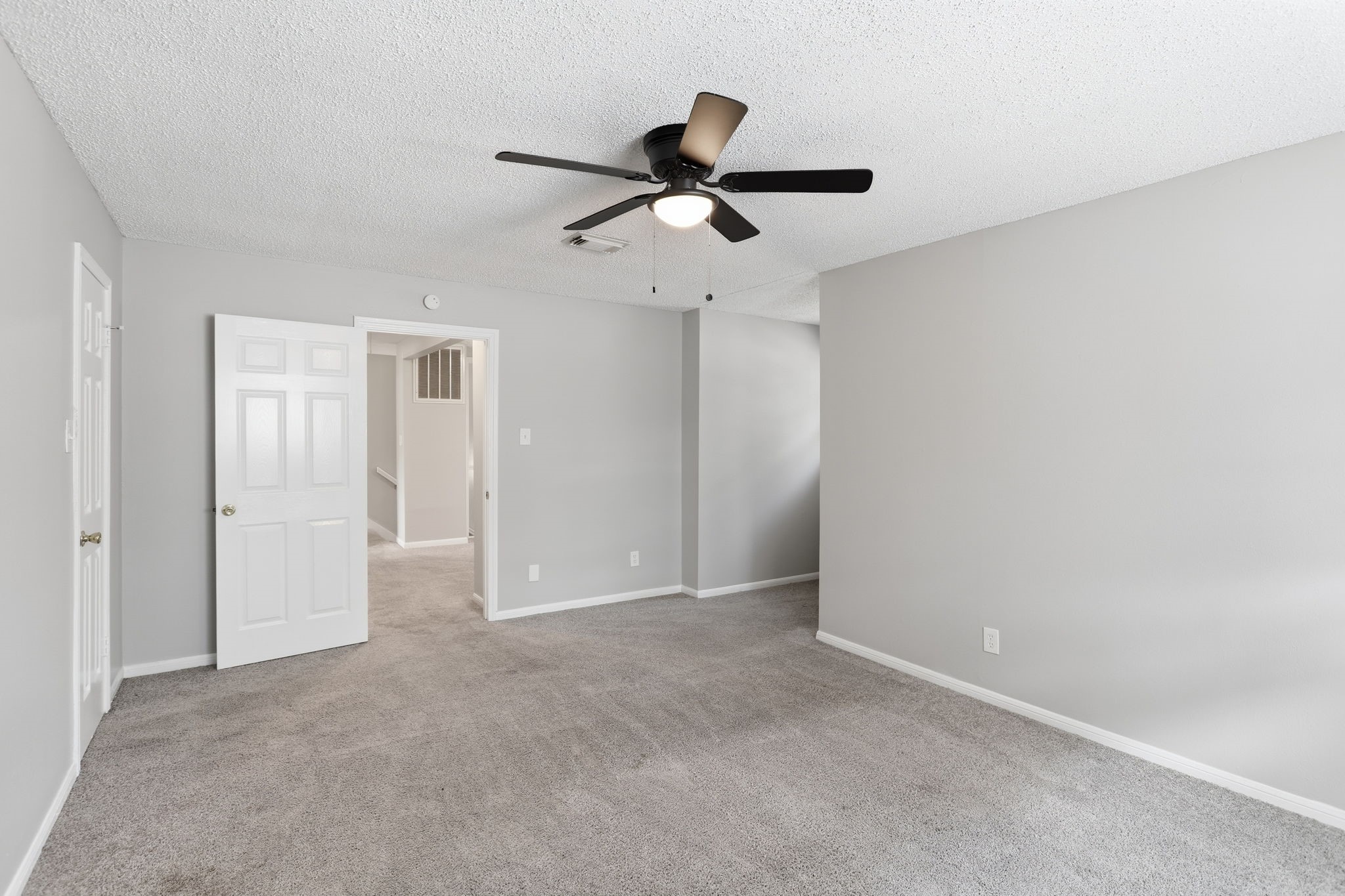 1115 Tigris Lane Property Photo 29