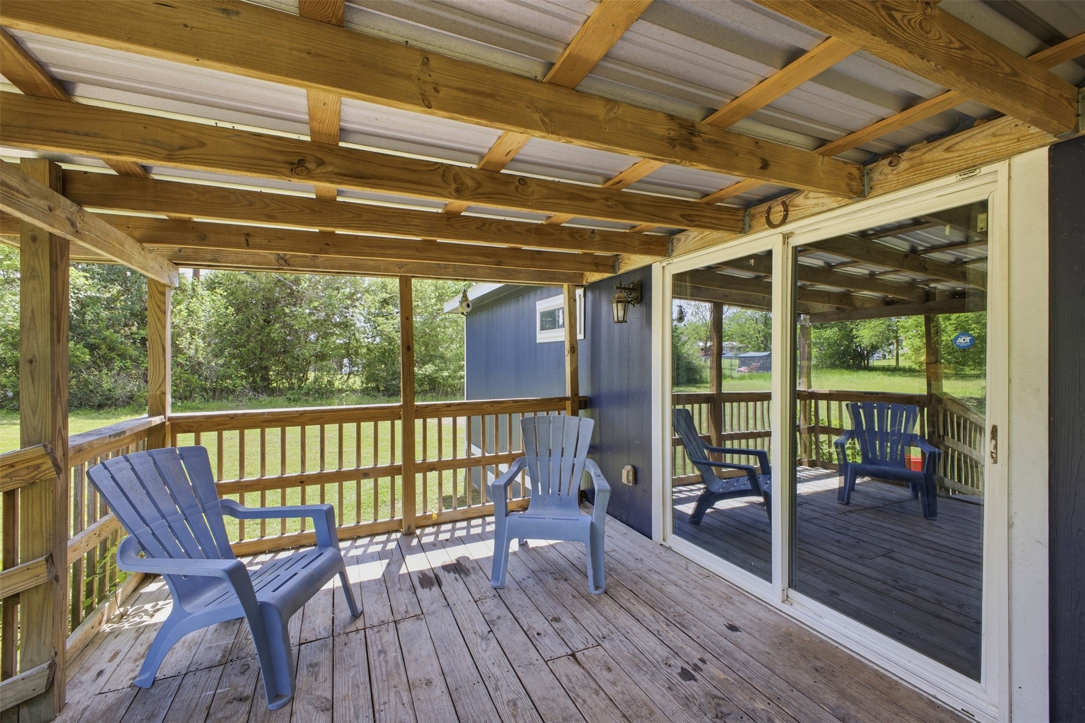 704 Riley Street Property Photo 14