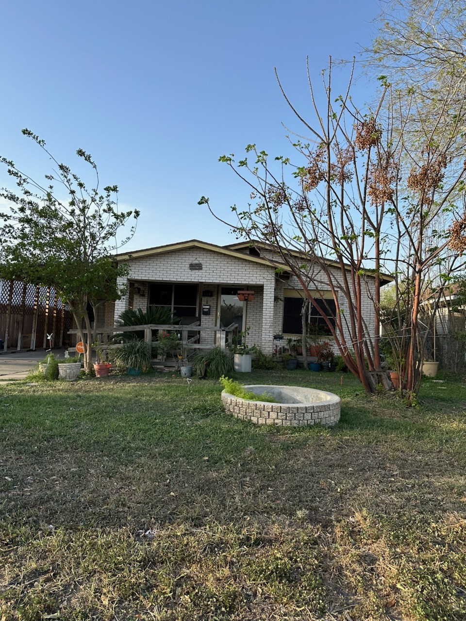 John S Gillett Middle School Real Estate Listings Main Image