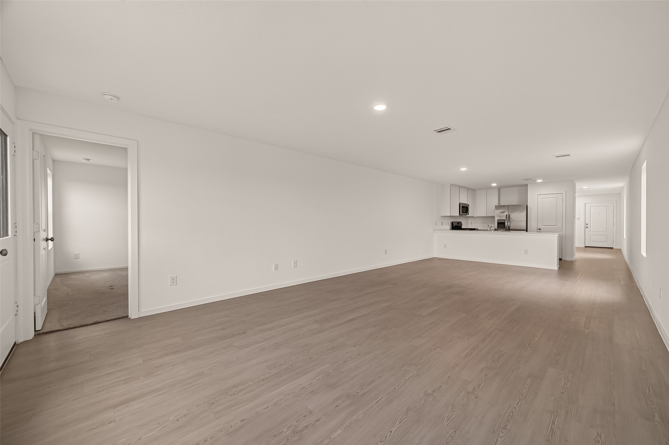 7814 Lavender Jade Drive Property Photo 6