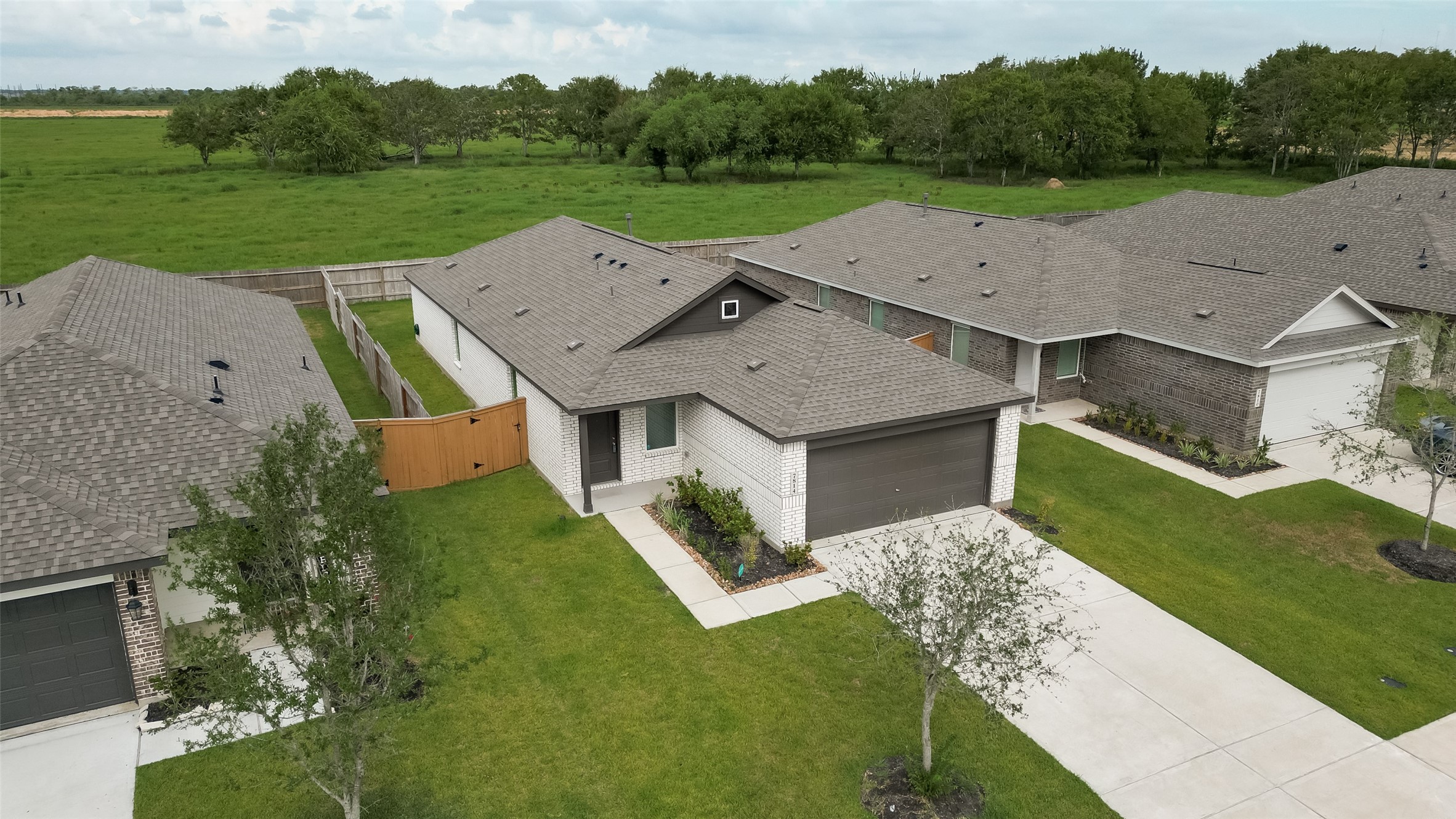 7814 Lavender Jade Drive Property Photo 26