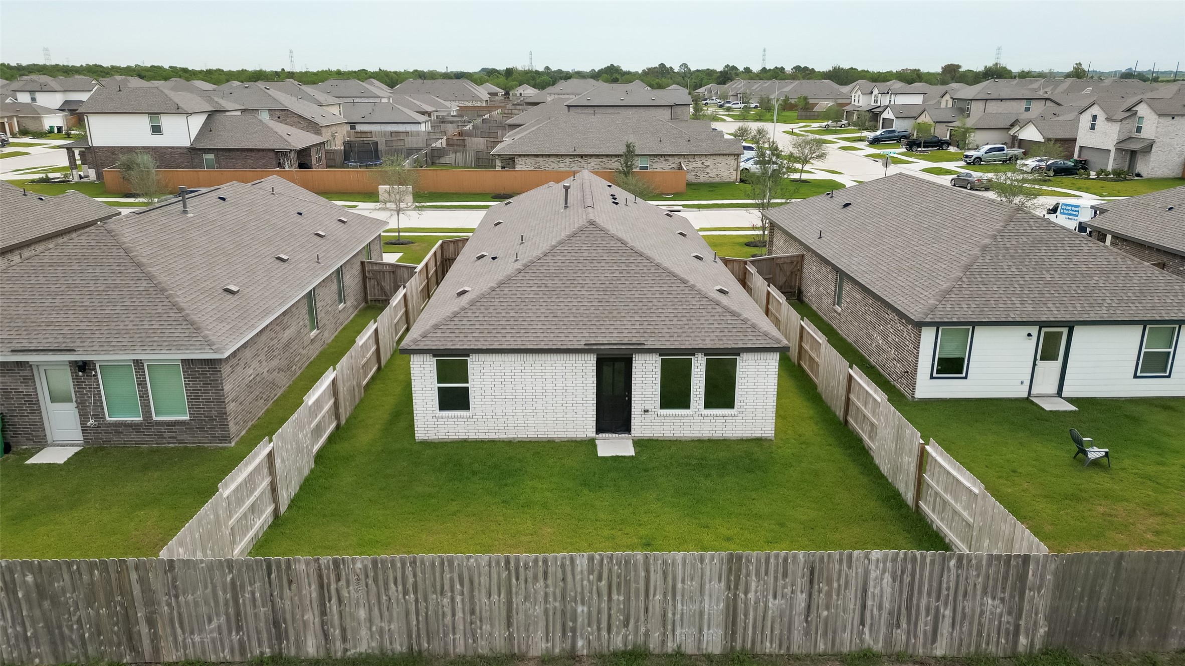7814 Lavender Jade Drive Property Photo 27