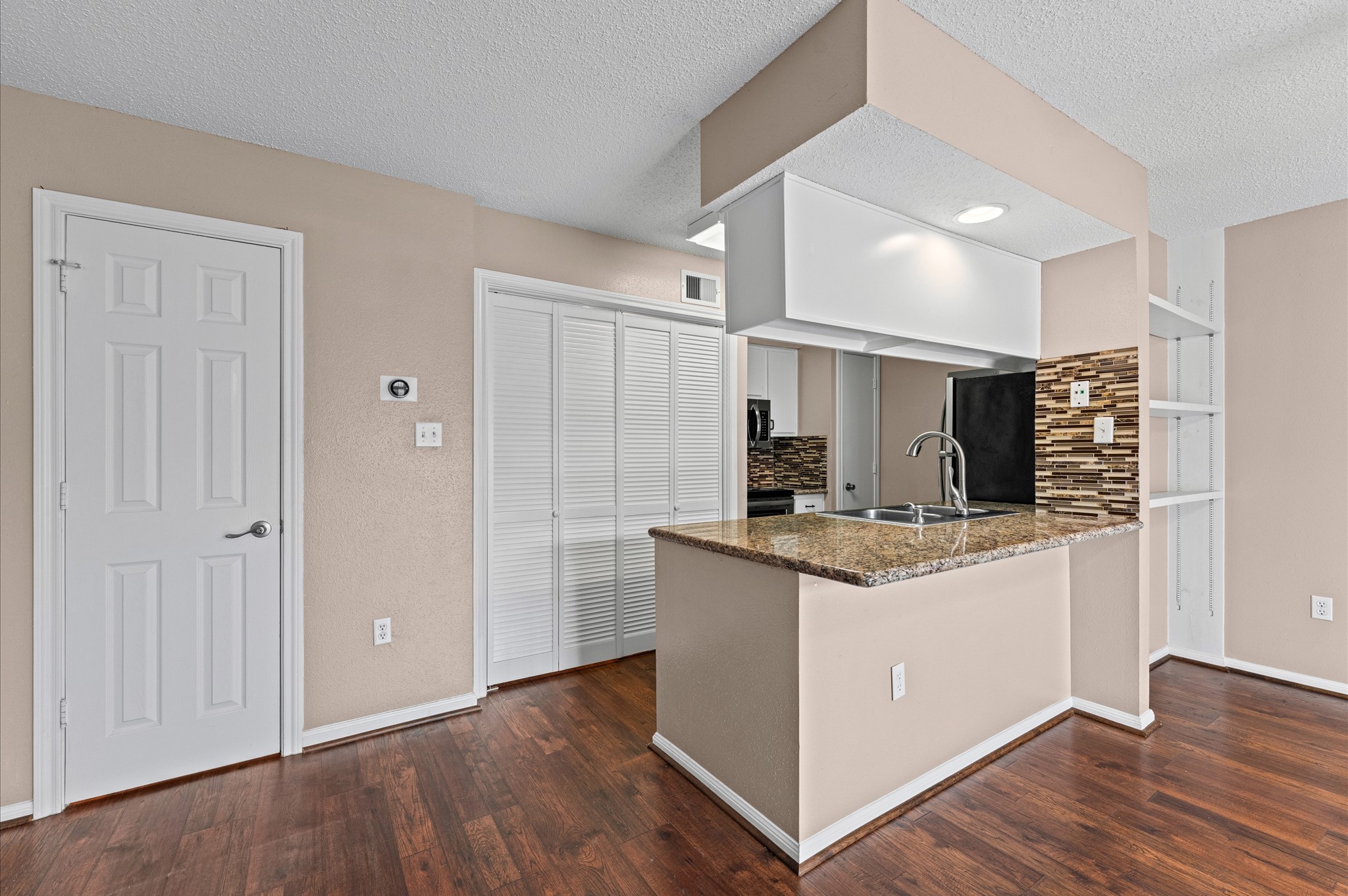 250 El Dorado Boulevard 121 Property Photo 6