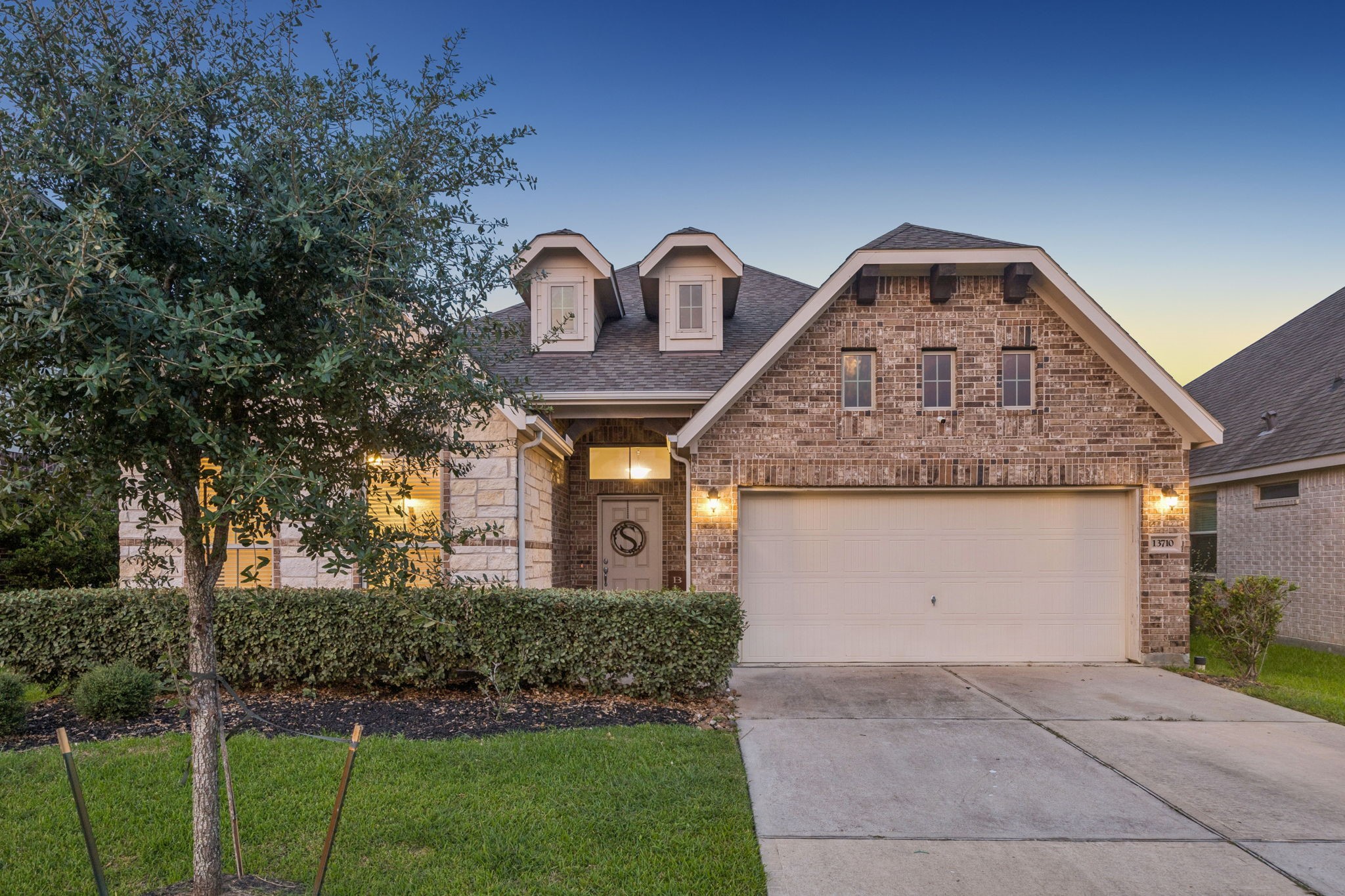 13710 Sloth Bear Court Property Photo 1